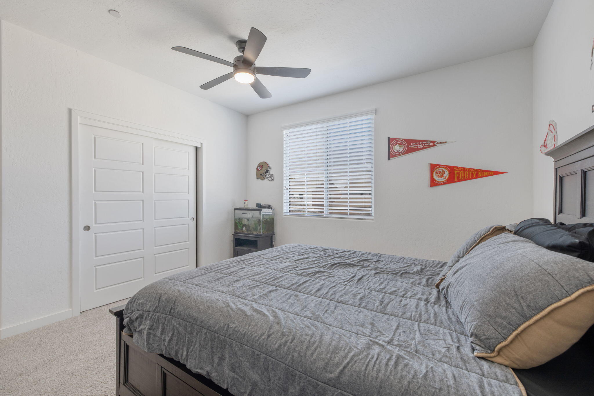 1322 S Palm St, Visalia, CA 93292