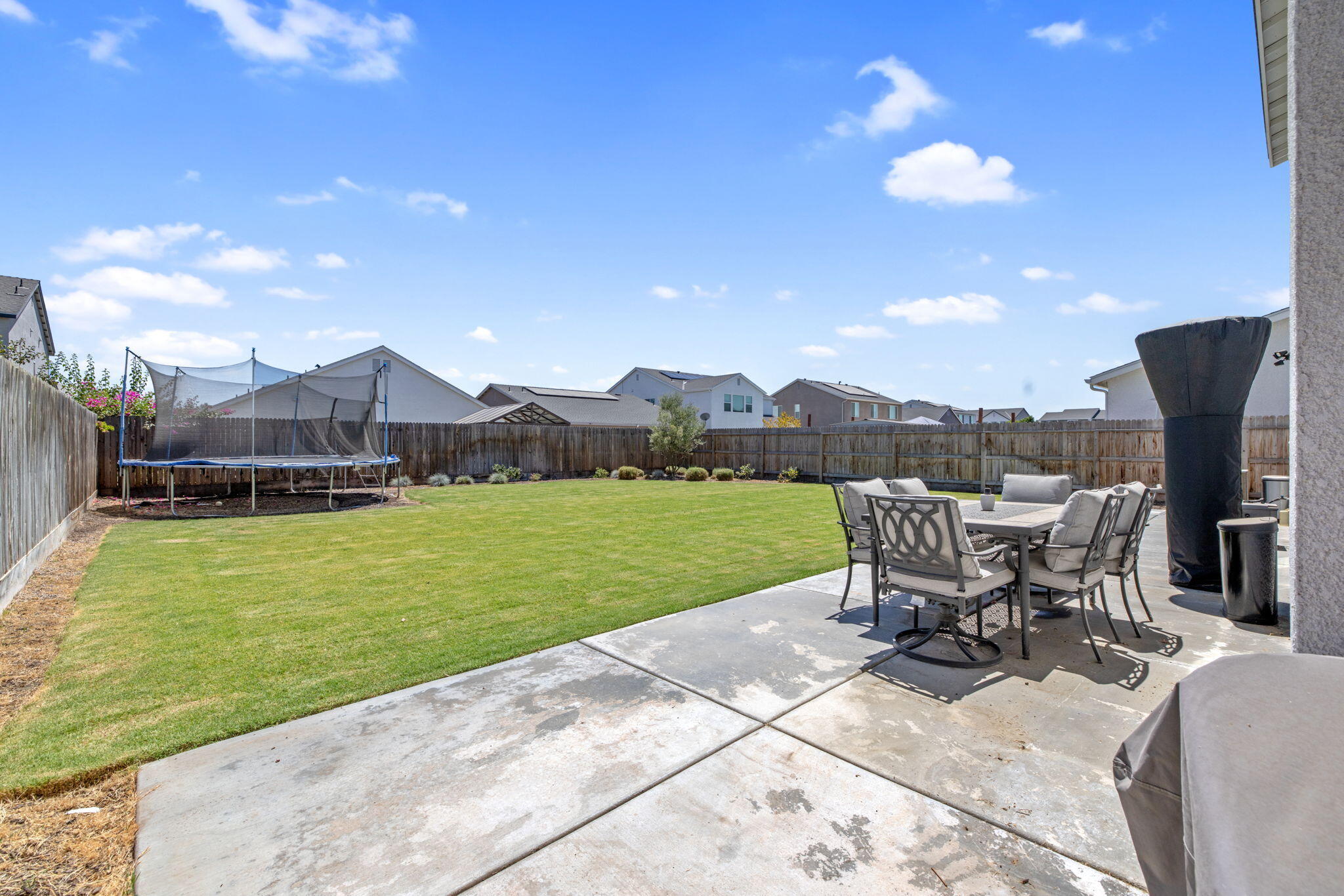 1322 S Palm St, Visalia, CA 93292