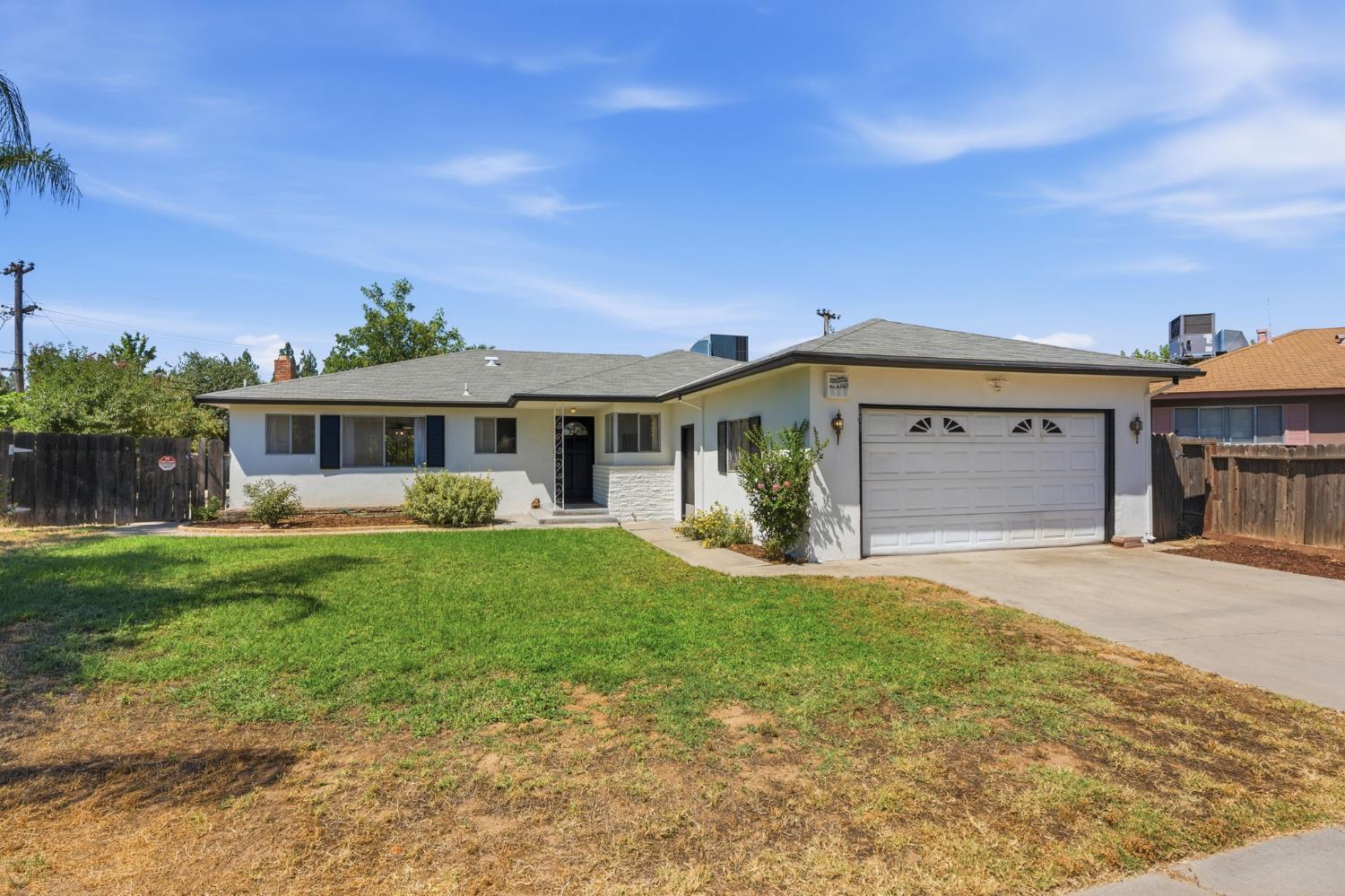 641 E Scott Ave, Fresno, CA 93710