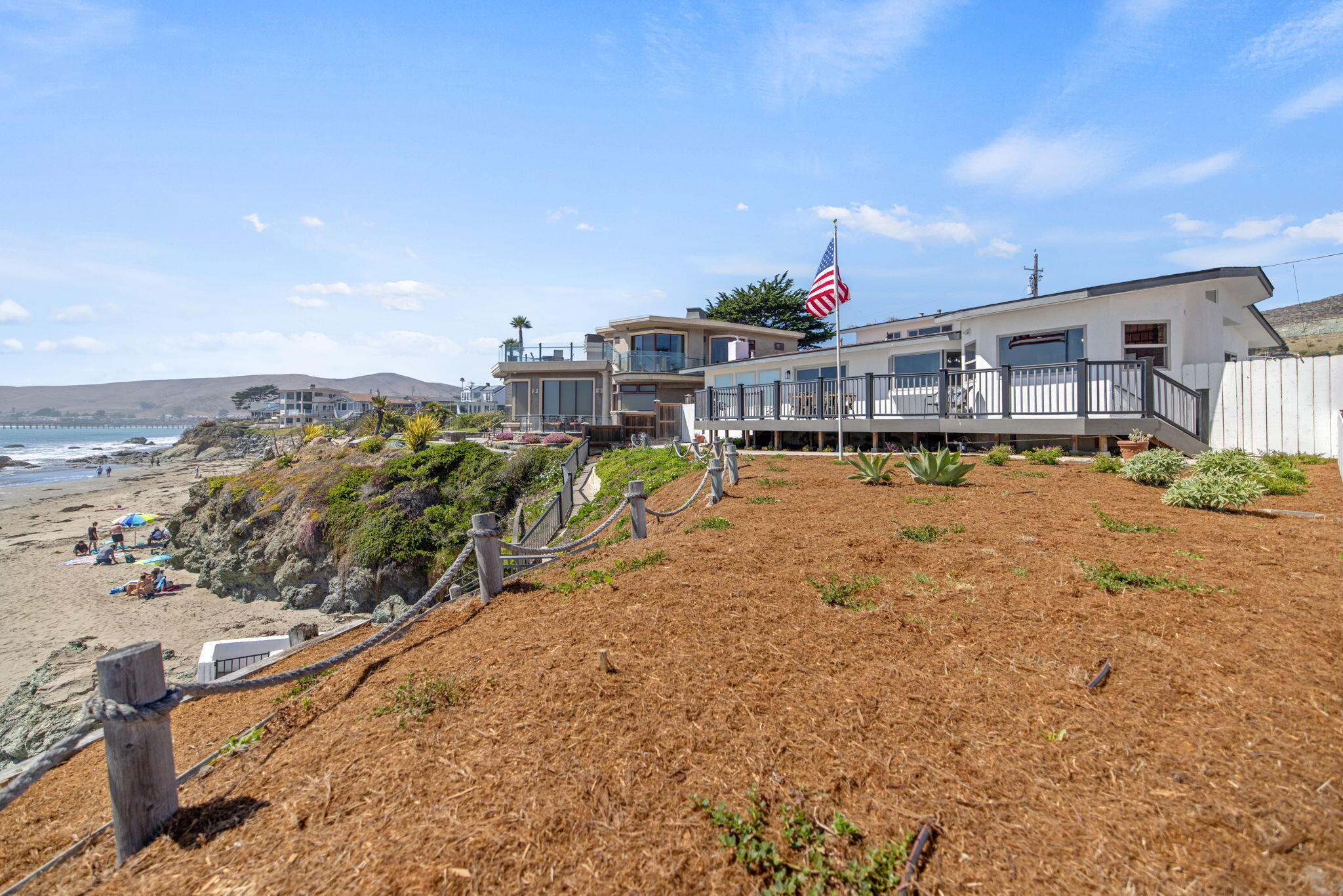 534 Pacific Ave, Cayucos, CA 93430
