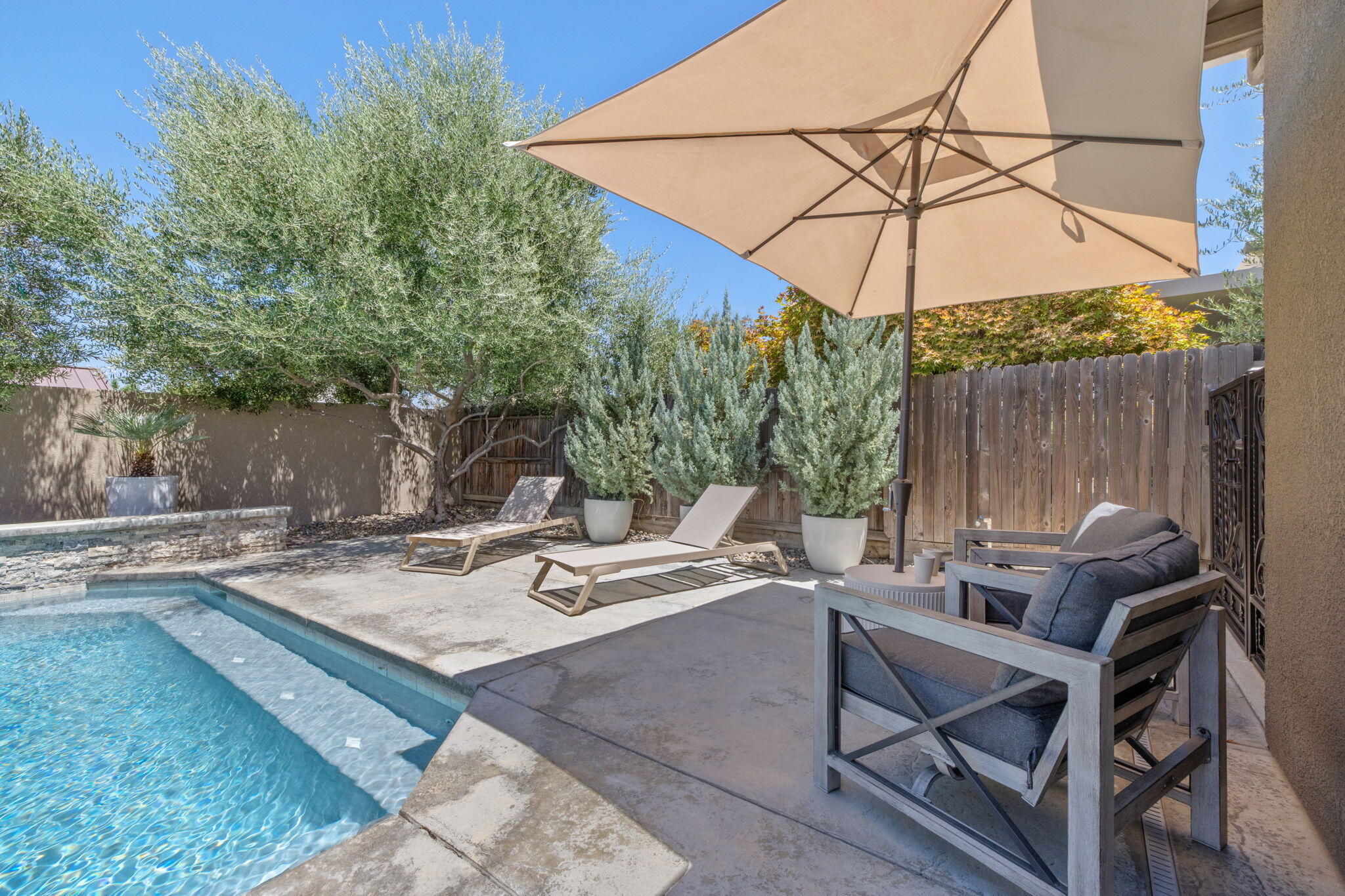 3438 W Perez Ave, Visalia, CA 93291