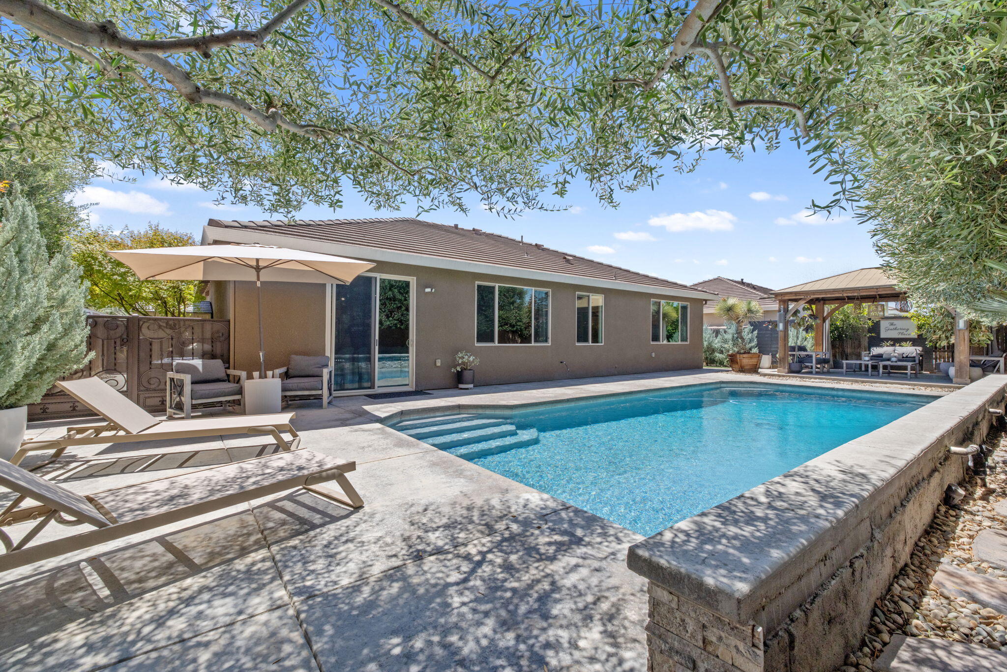 3438 W Perez Ave, Visalia, CA 93291