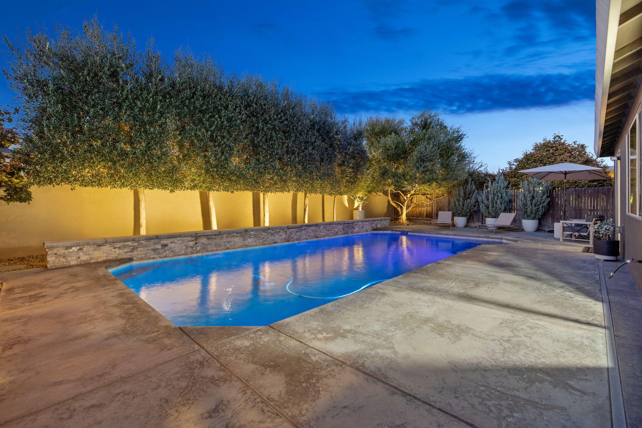 3438 W Perez Ave, Visalia, CA 93291
