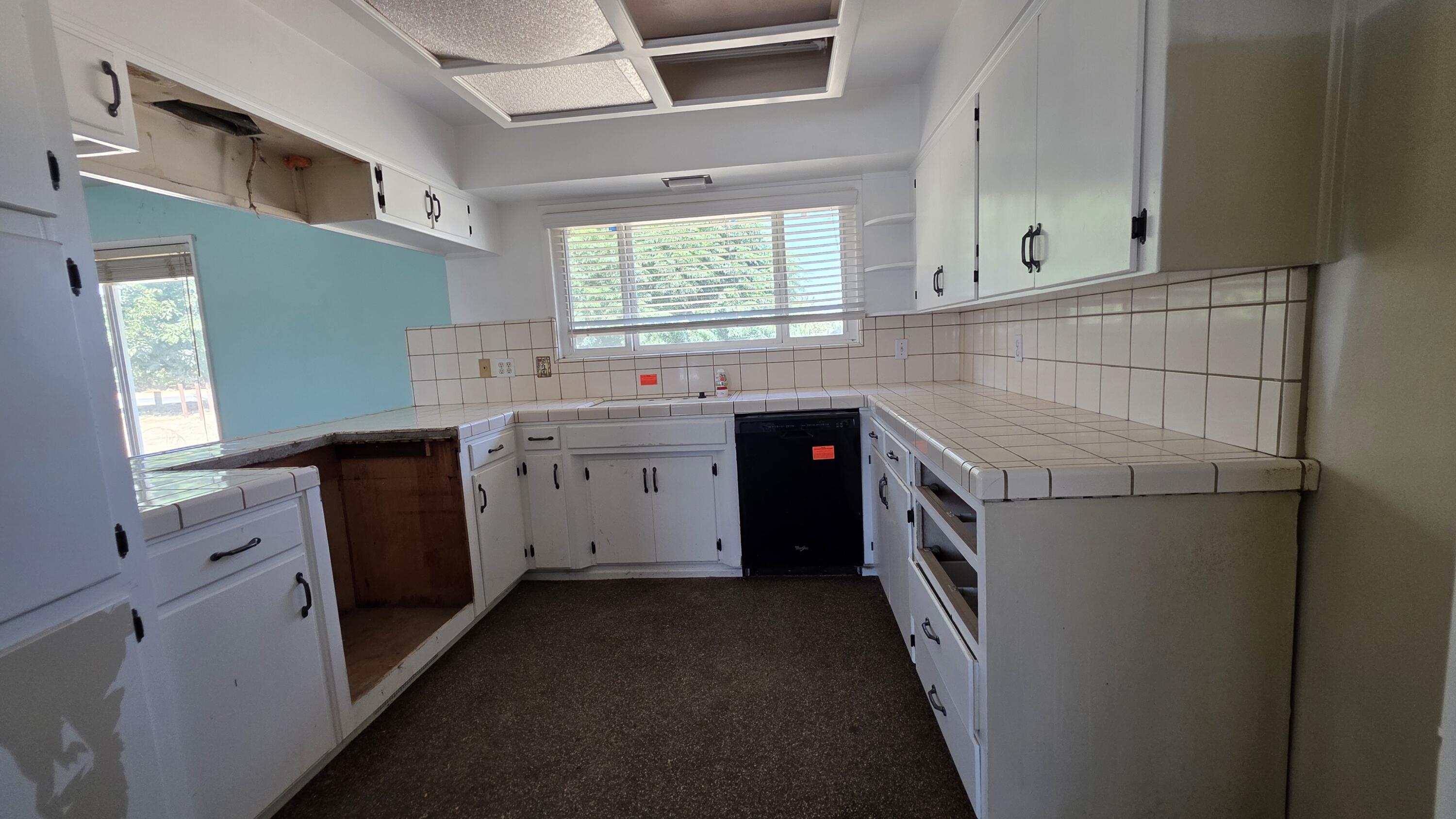 14777 Avenue 84, Pixley, CA 93256