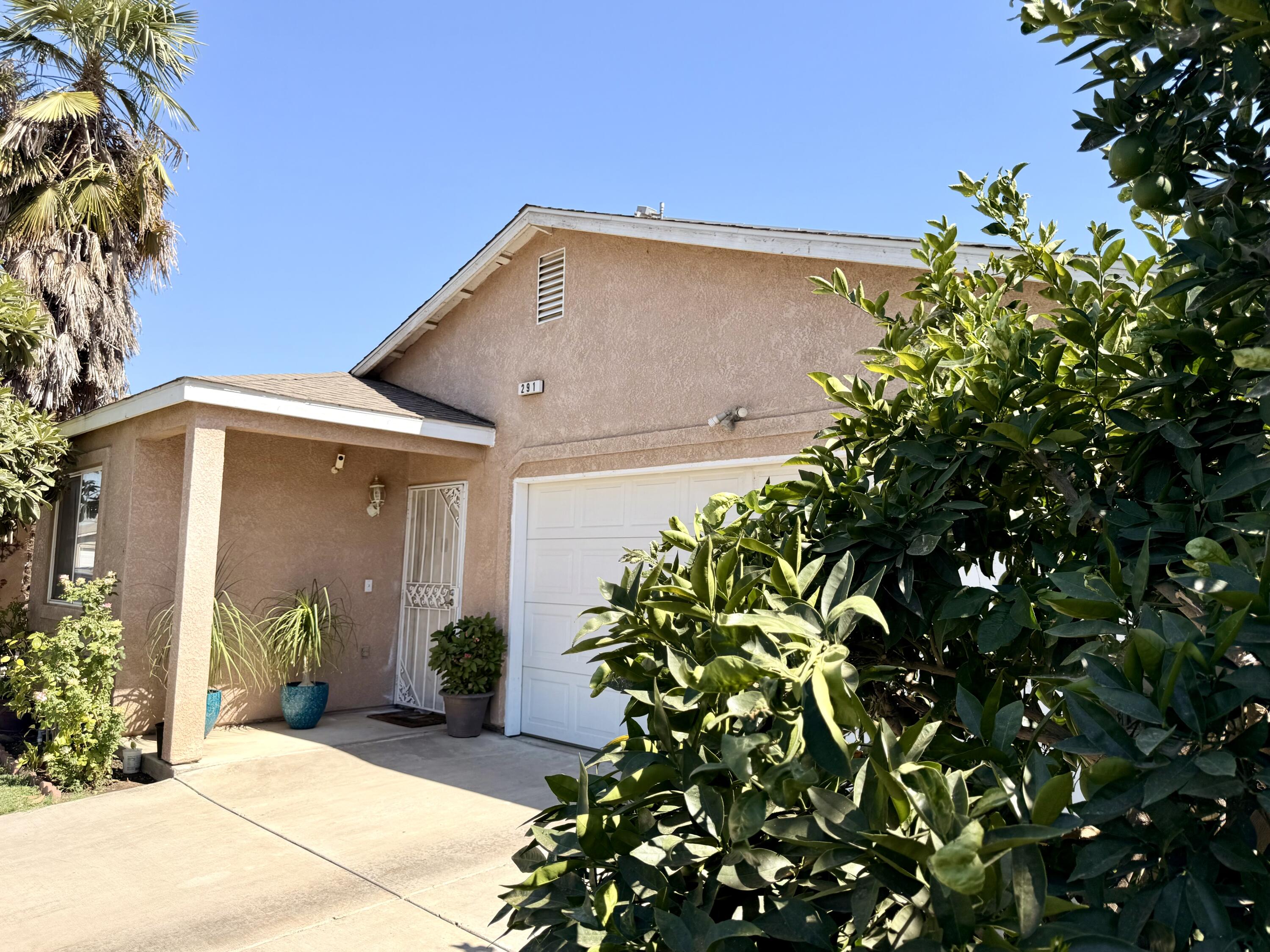 291 Rio Vista Ave, Porterville, CA 93257