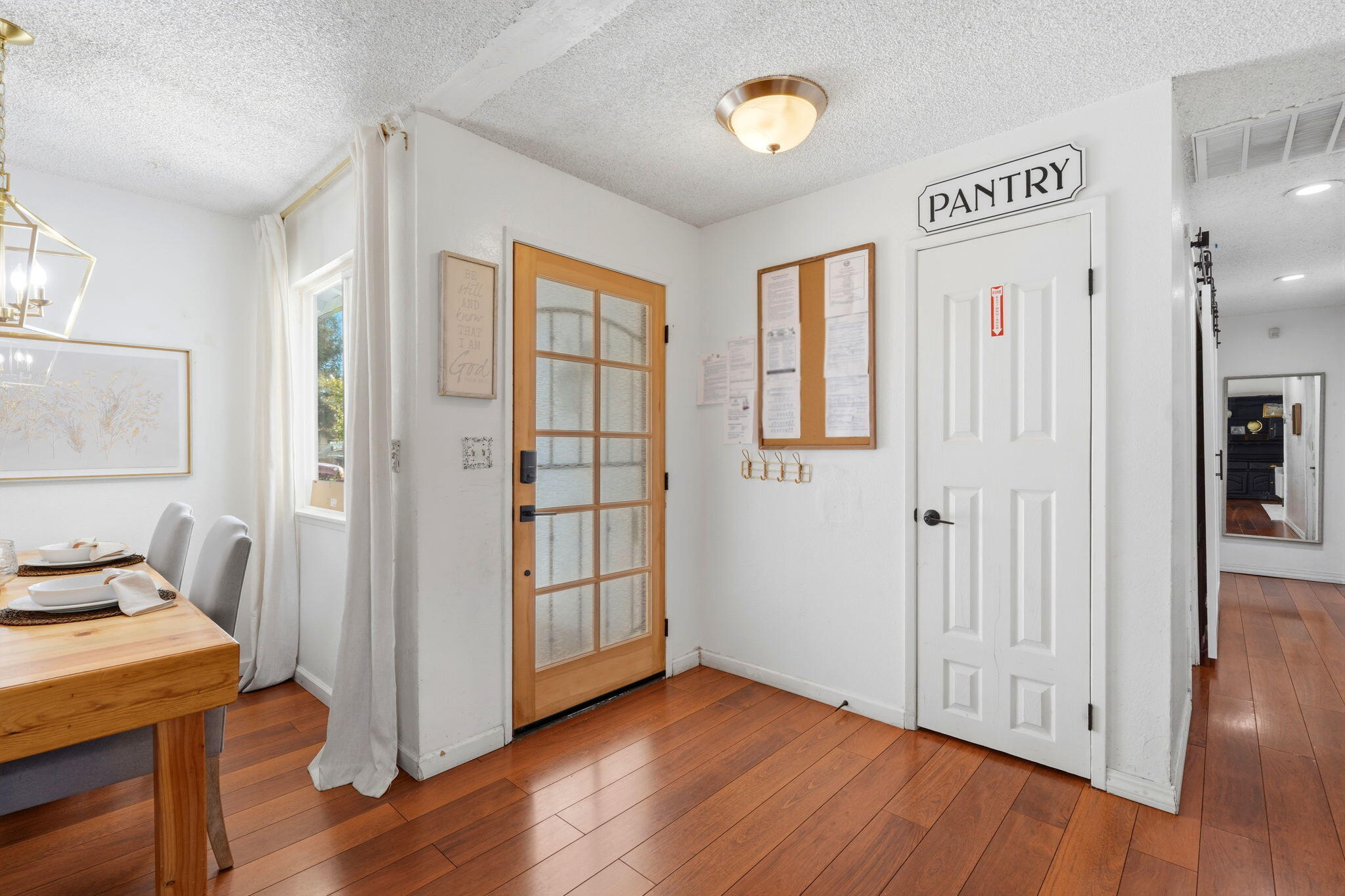 1740 W Perez, Visalia, CA 93291