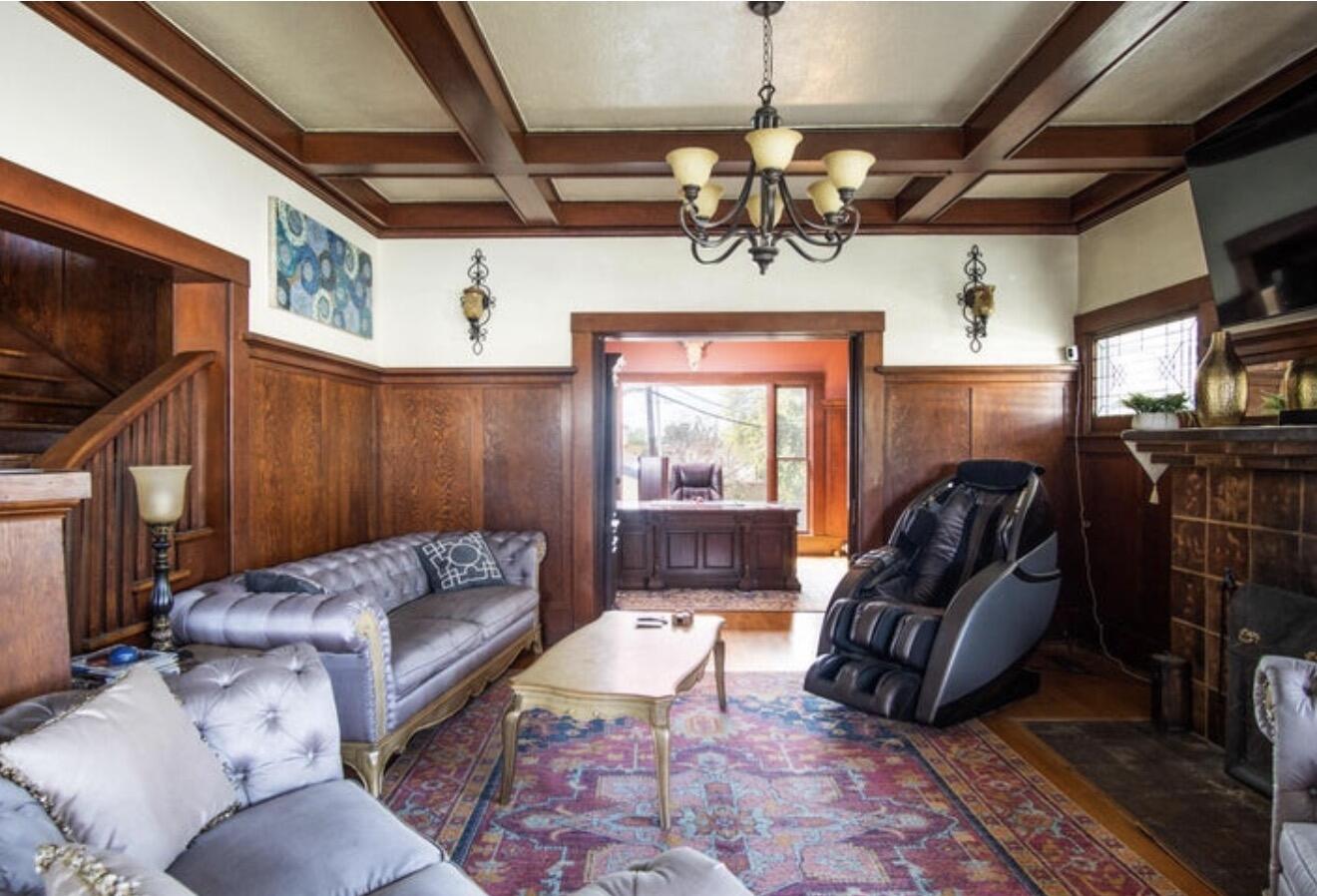 389 N E St, Porterville, CA 93257