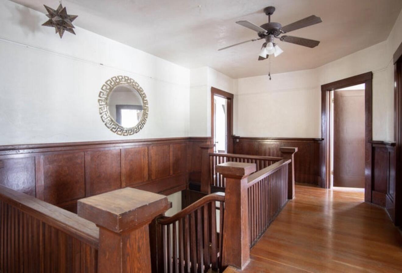 389 N E St, Porterville, CA 93257
