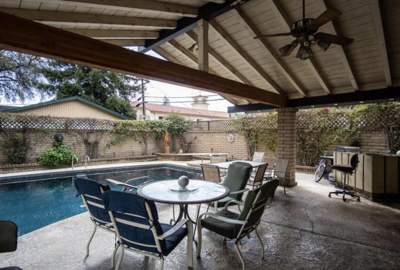 389 N E St, Porterville, CA 93257