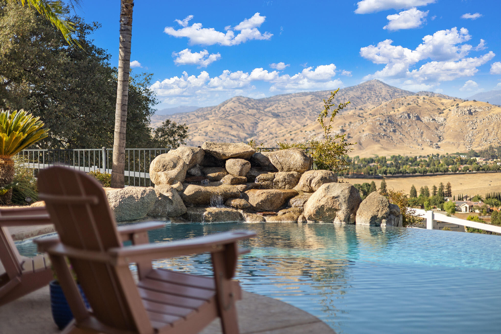 16489 Goat Ranch Rd, Springville, CA 93265