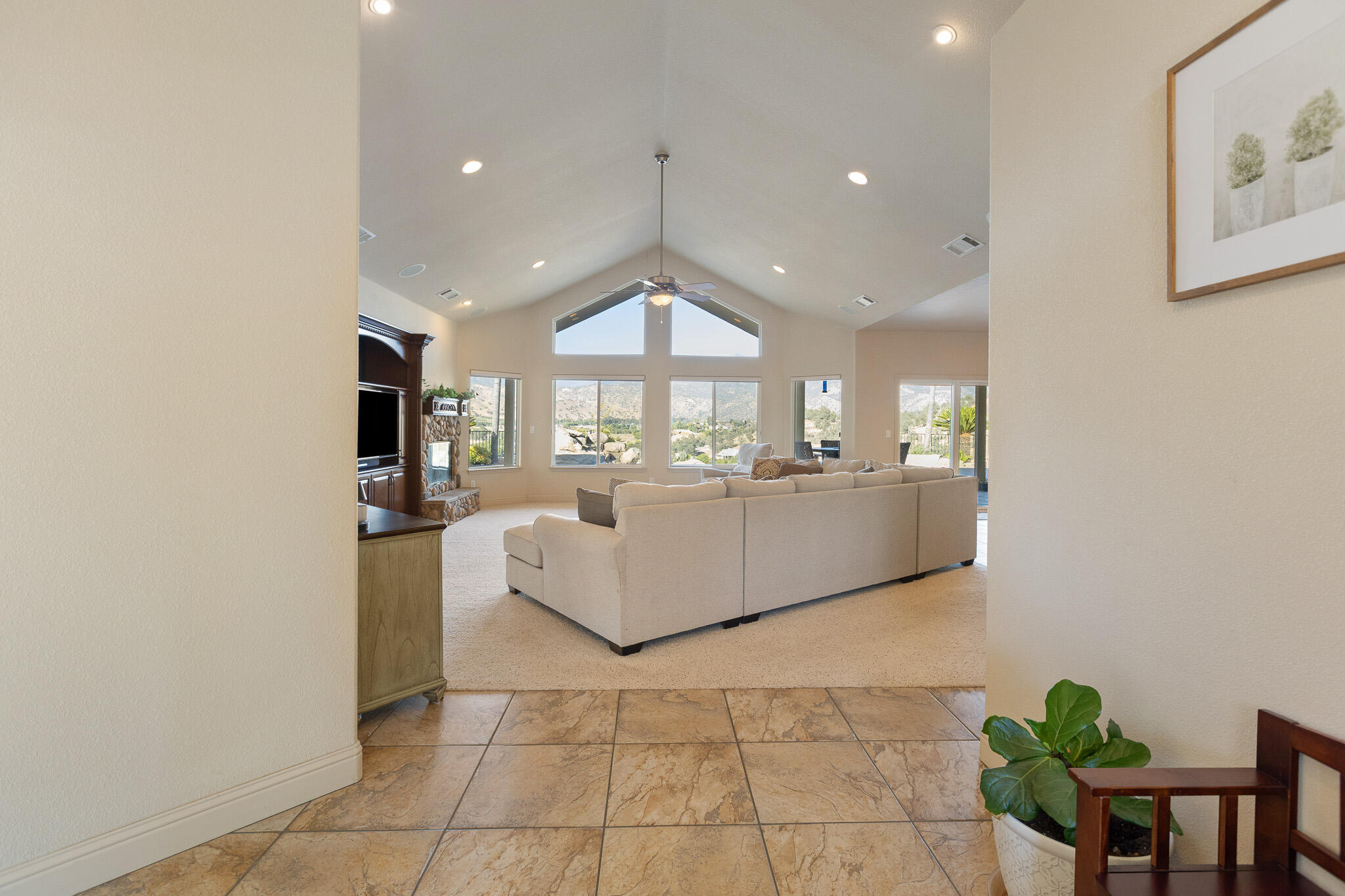 16489 Goat Ranch Rd, Springville, CA 93265