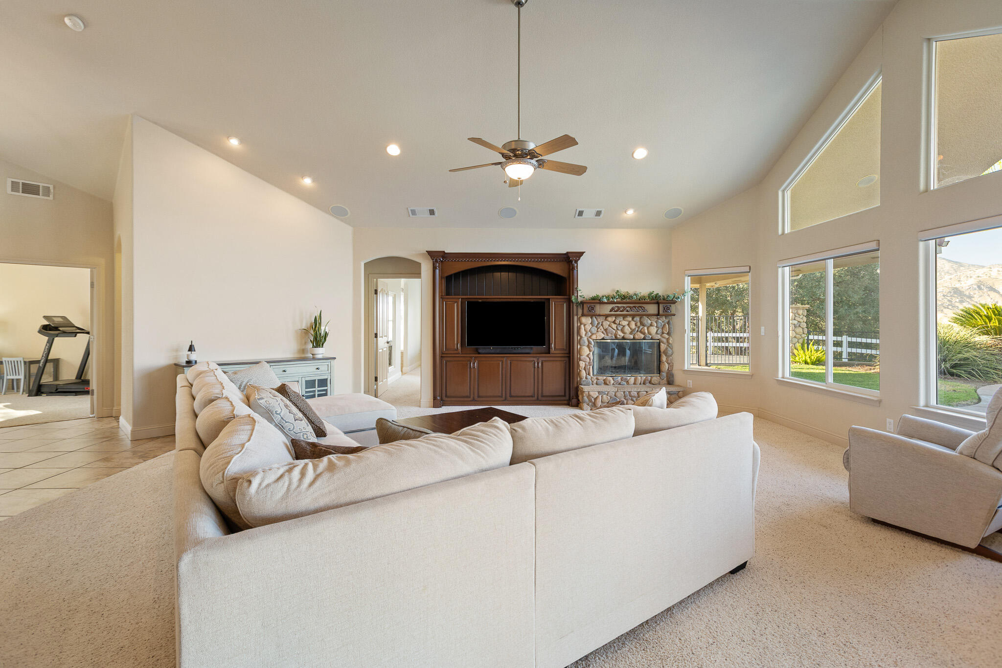 16489 Goat Ranch Rd, Springville, CA 93265