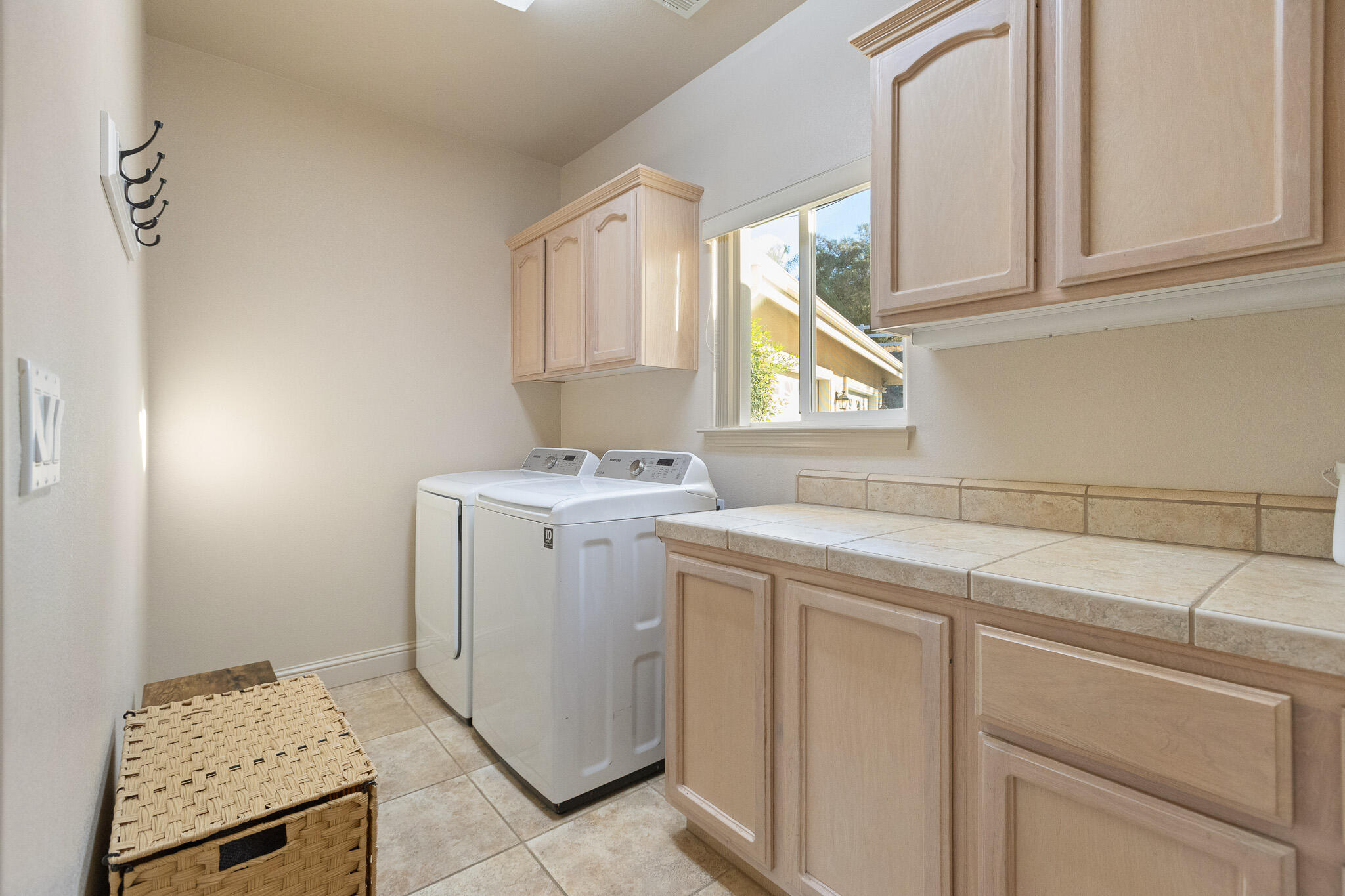 16489 Goat Ranch Rd, Springville, CA 93265