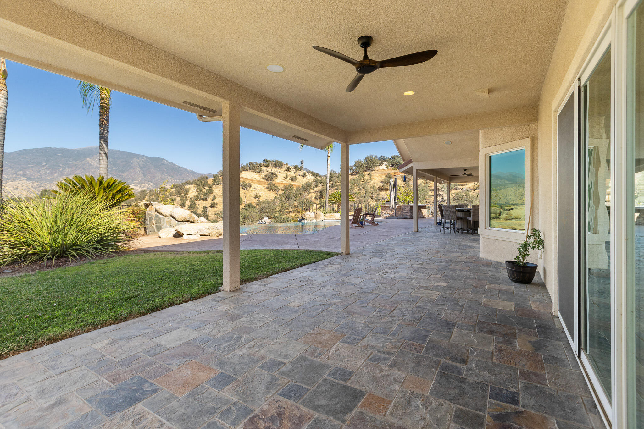 16489 Goat Ranch Rd, Springville, CA 93265
