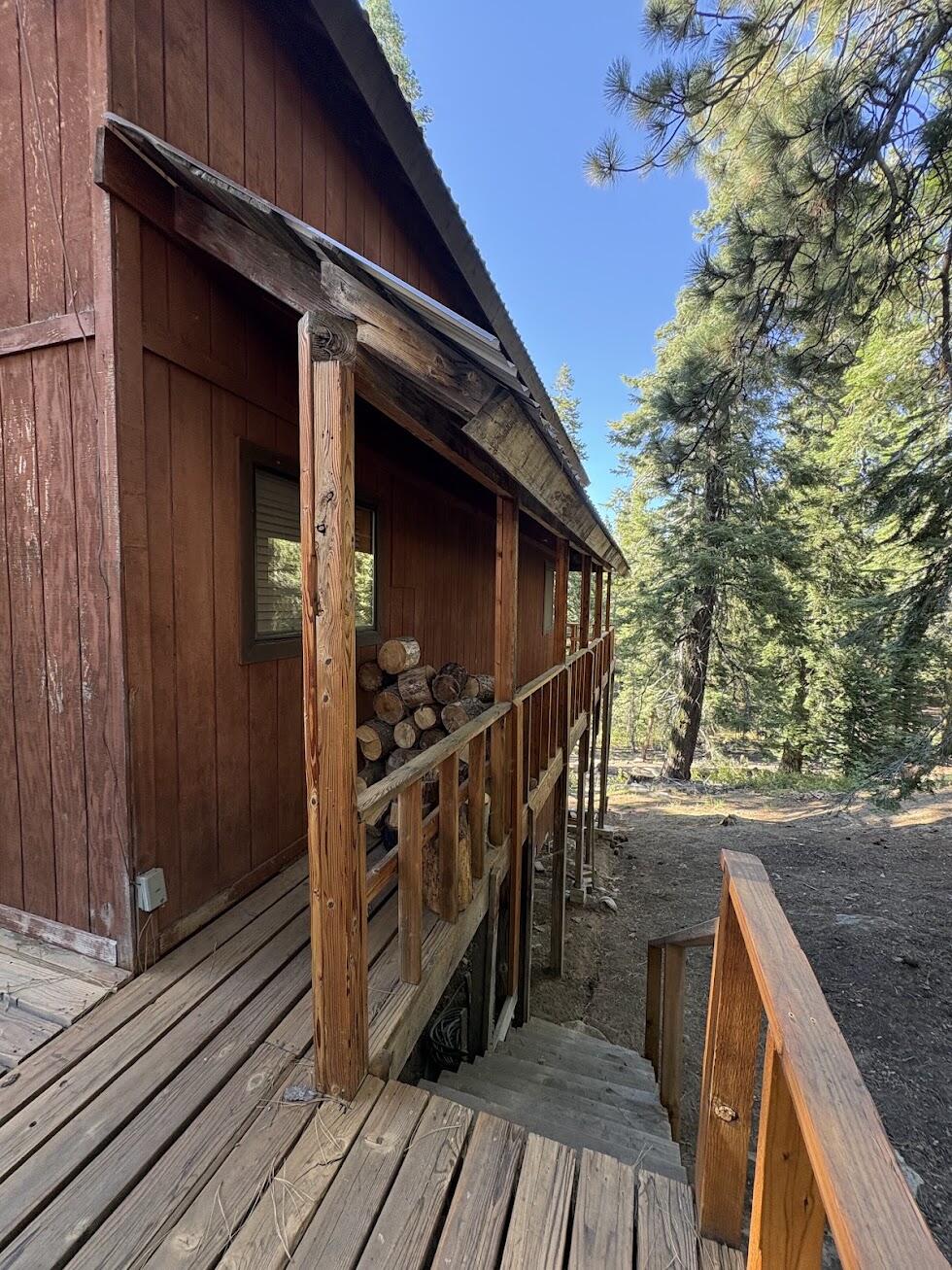 58072 Summit Dr, Springville, CA 93265