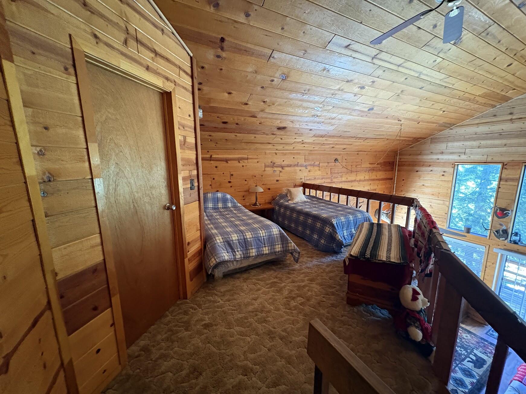 58072 Summit Dr, Springville, CA 93265