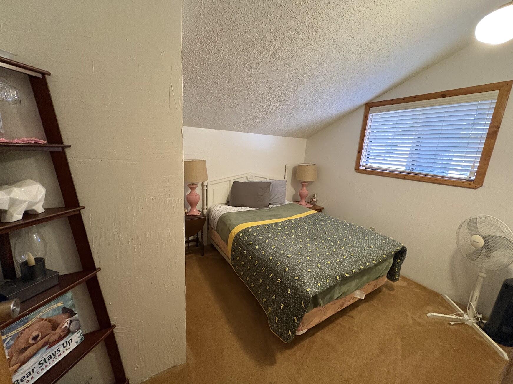 58072 Summit Dr, Springville, CA 93265