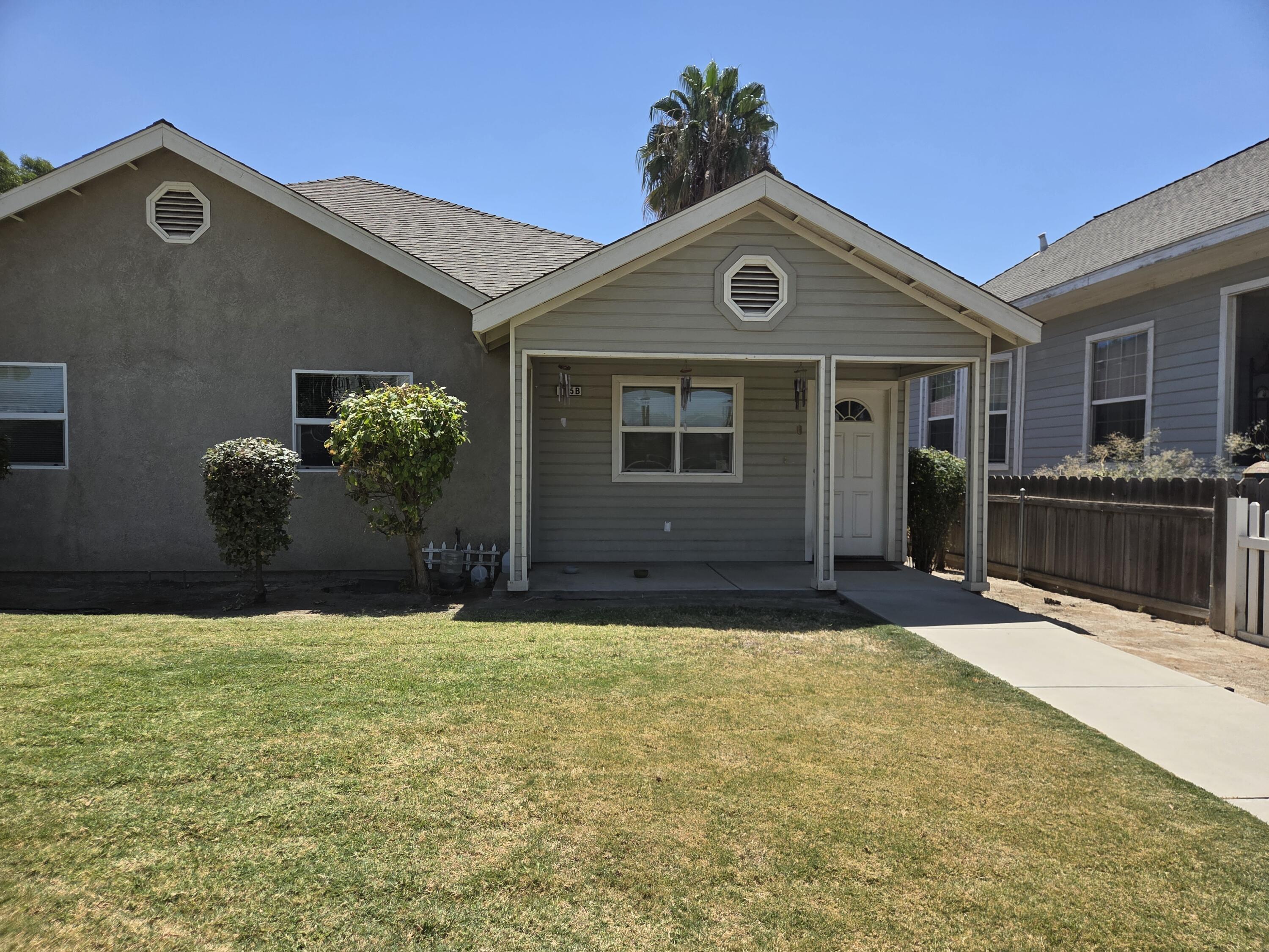 115 W Elm St, Hanford, CA 93230