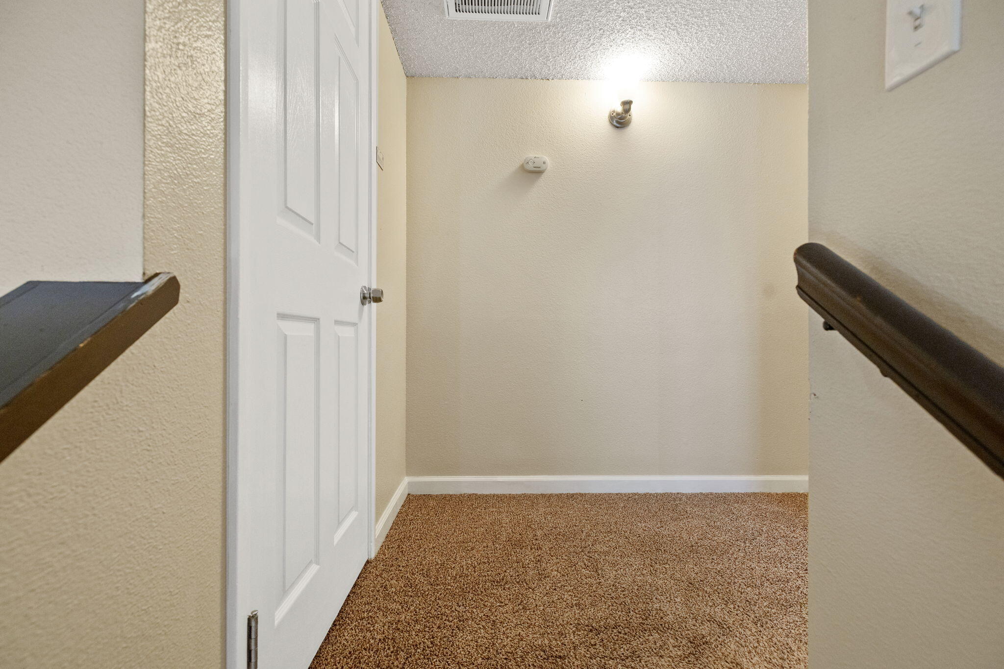 722 W Dove Ct, Visalia, CA 93291
