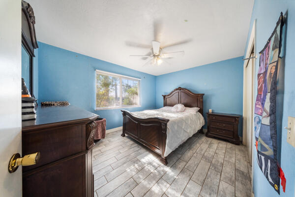 38368 Road 132, Cutler, CA 93615