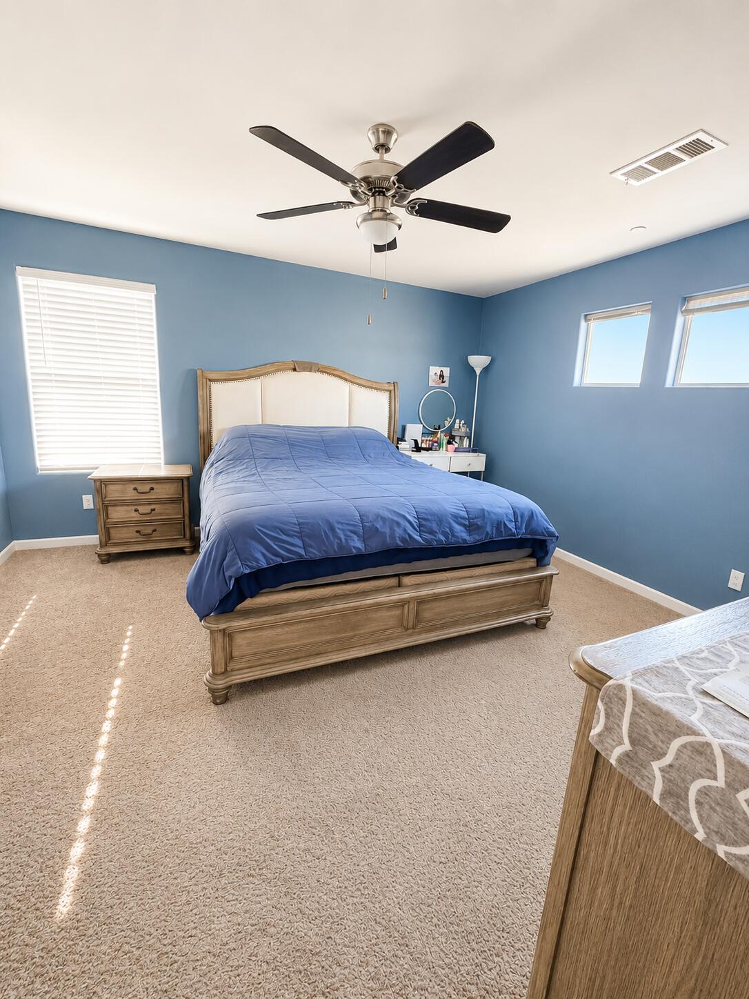 3710 E Kaweah Ave, Visalia, CA 93292