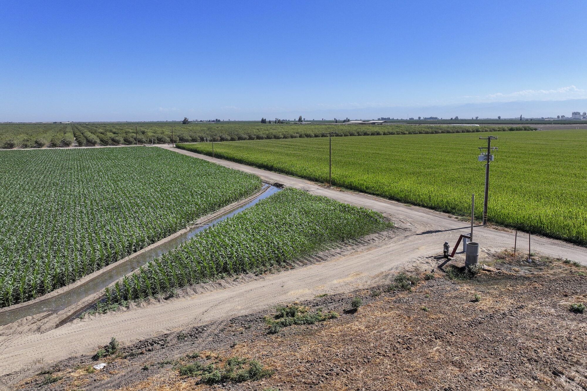 0 Road 112, Pixley, CA 93256