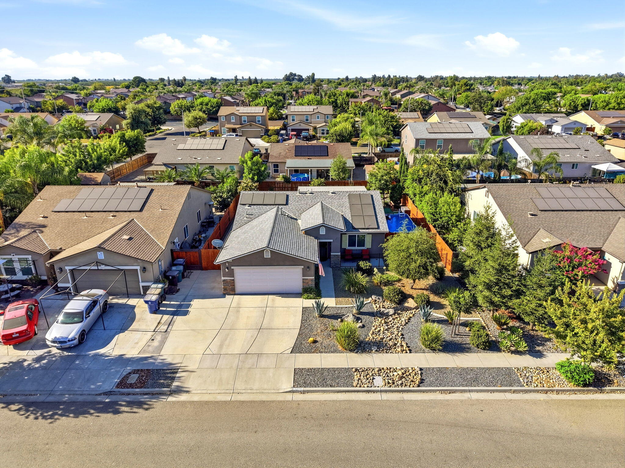 2244 Eldridge Ave, Tulare, CA 93274