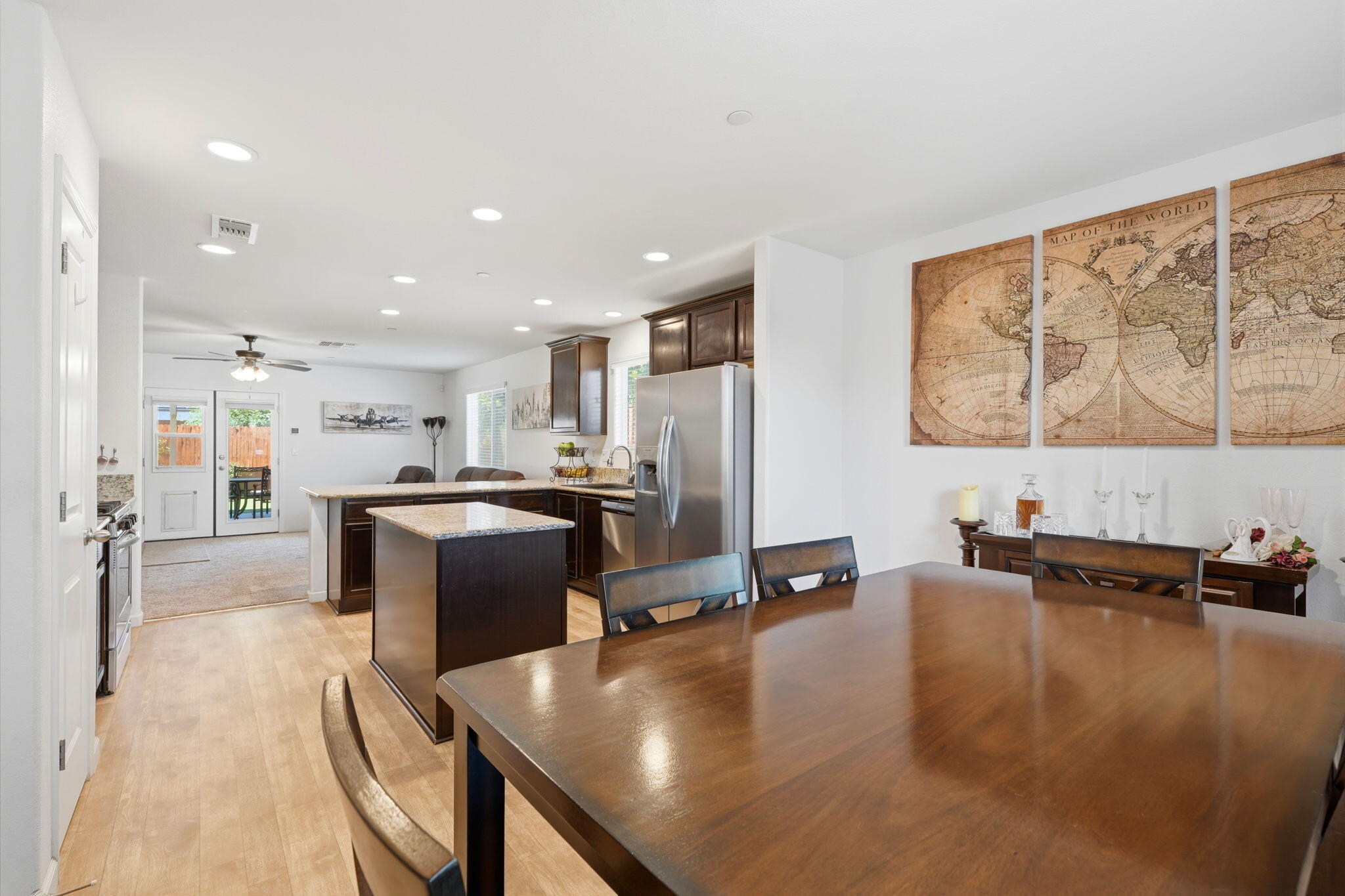 2244 Eldridge Ave, Tulare, CA 93274