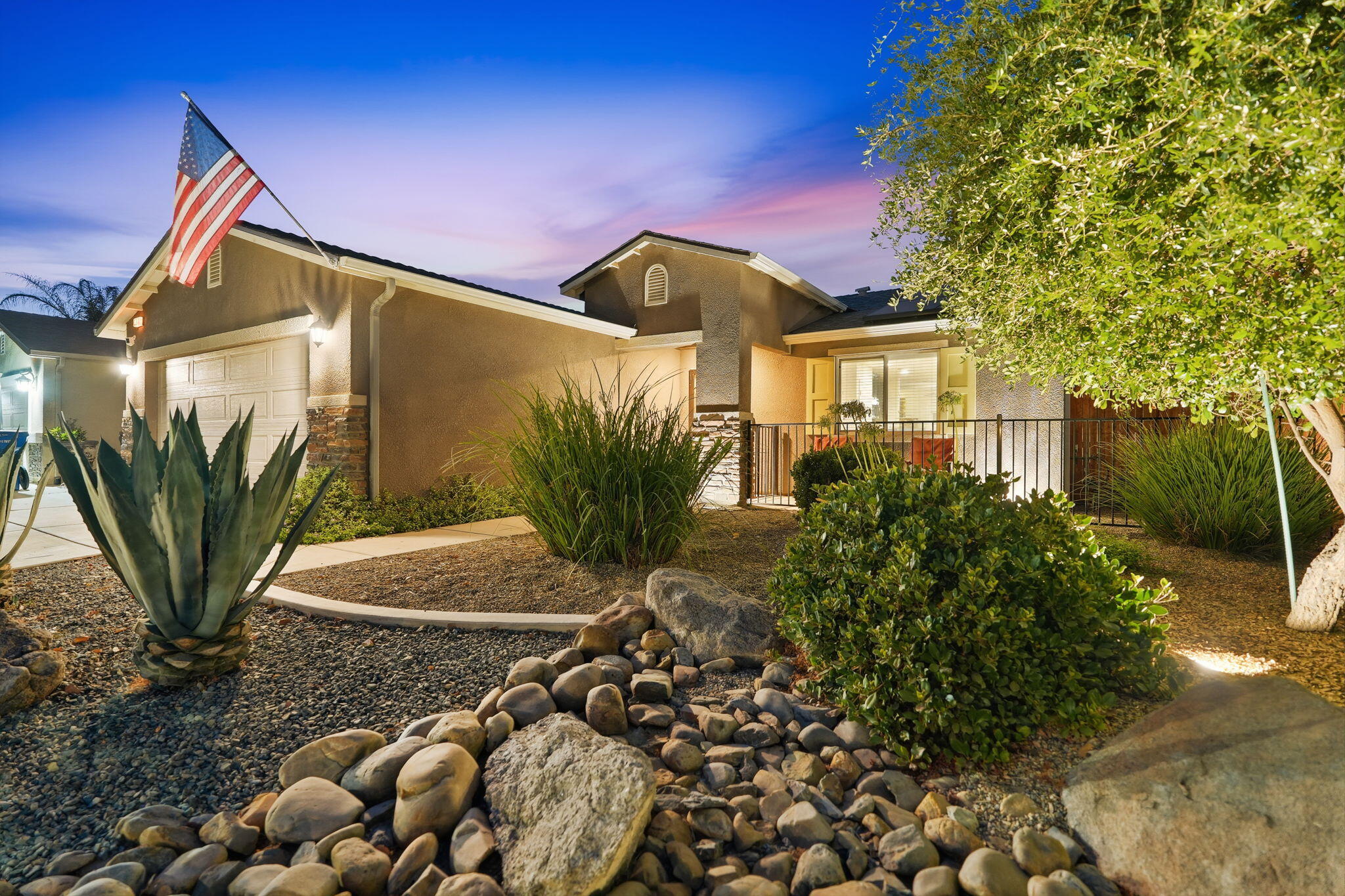 2244 Eldridge Ave, Tulare, CA 93274