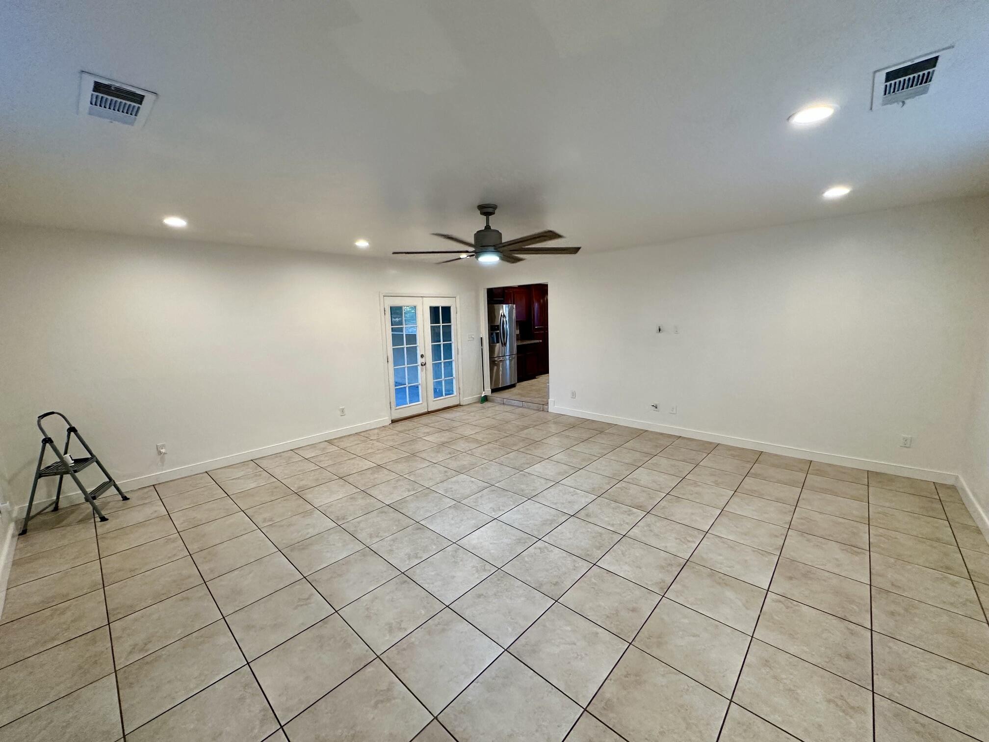 1561 W Juliet, Tulare, CA 93274