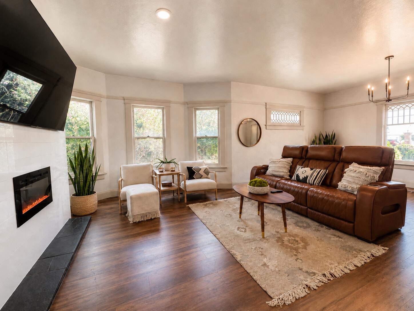 1041 S Kaweah Ave, Exeter, CA 93221