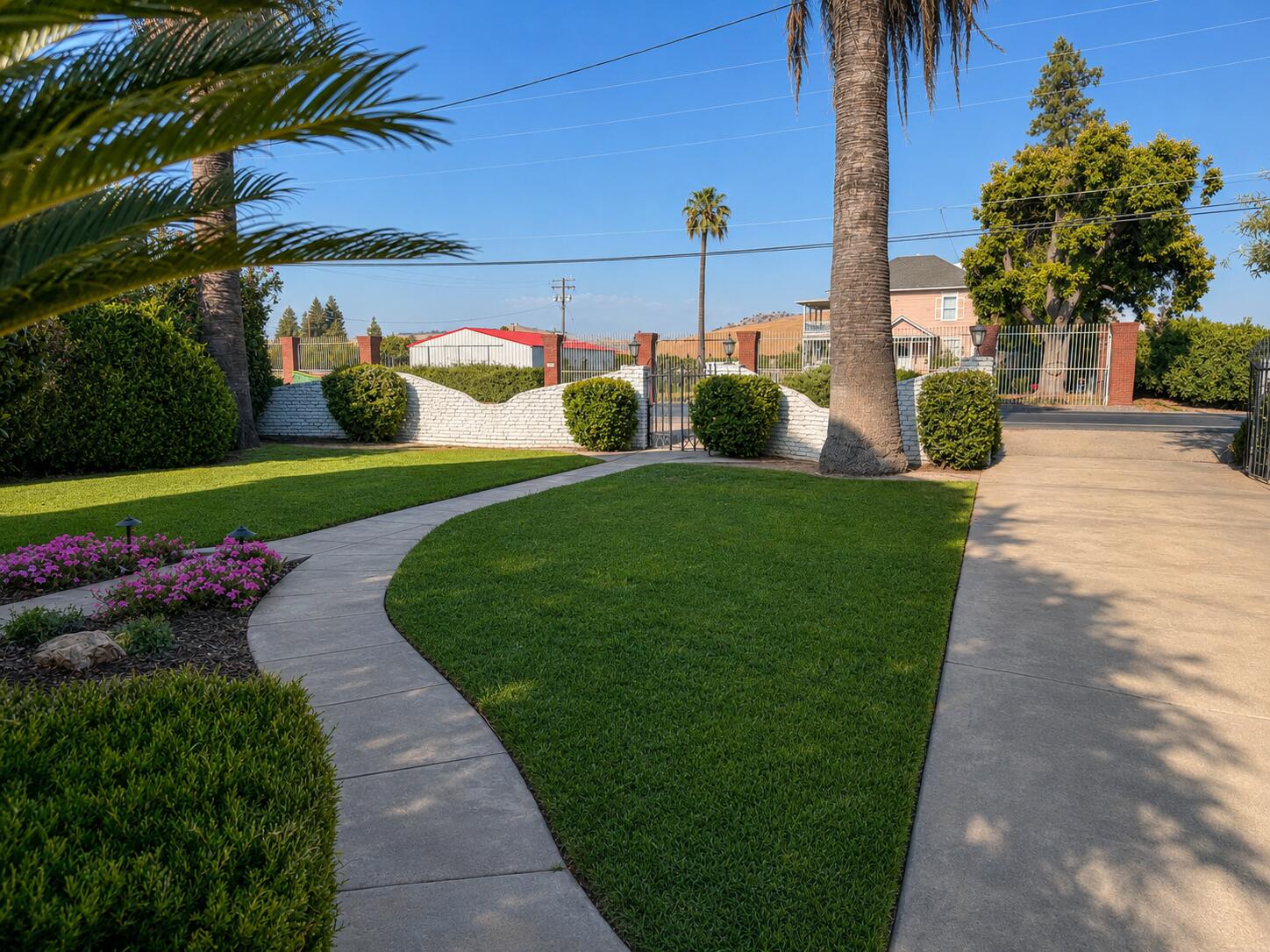 1041 S Kaweah Ave, Exeter, CA 93221