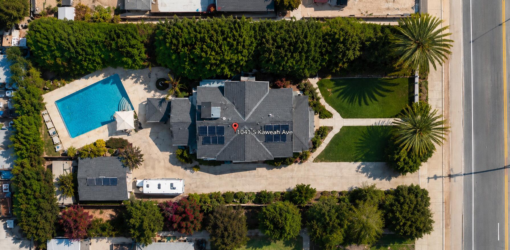 1041 S Kaweah Ave, Exeter, CA 93221