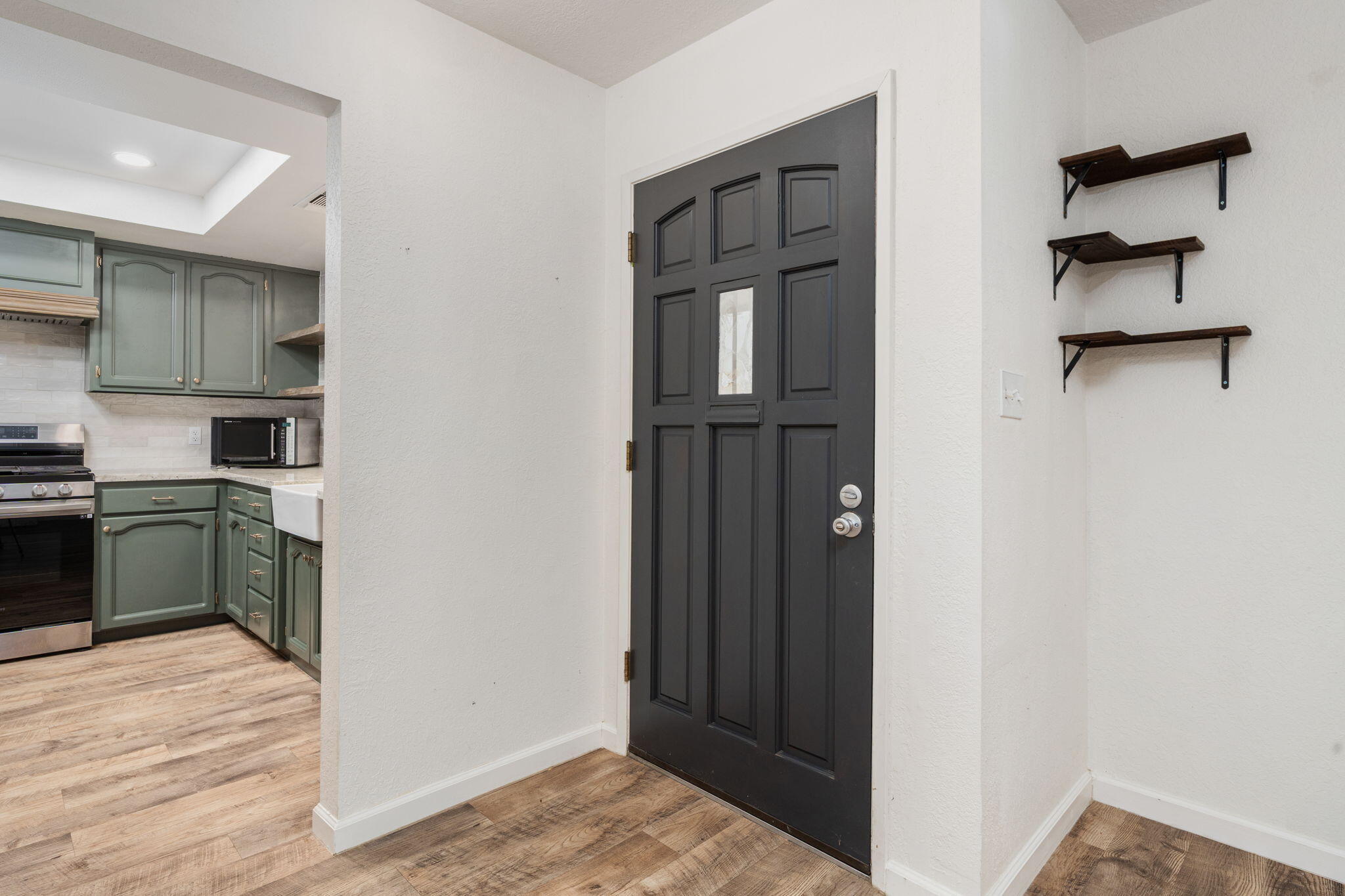 2212 Goldridge St, Selma, CA 93662