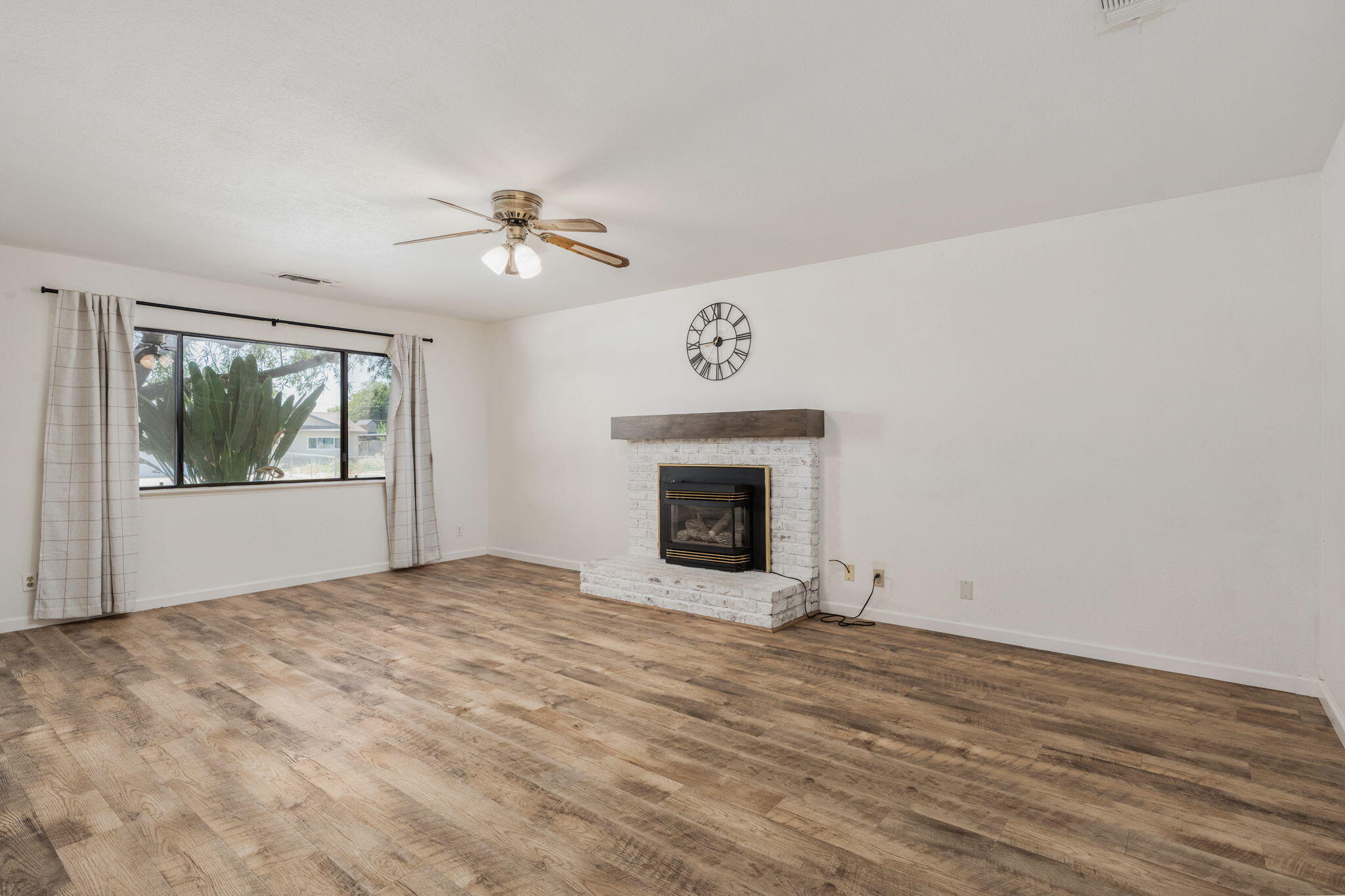 2212 Goldridge St, Selma, CA 93662