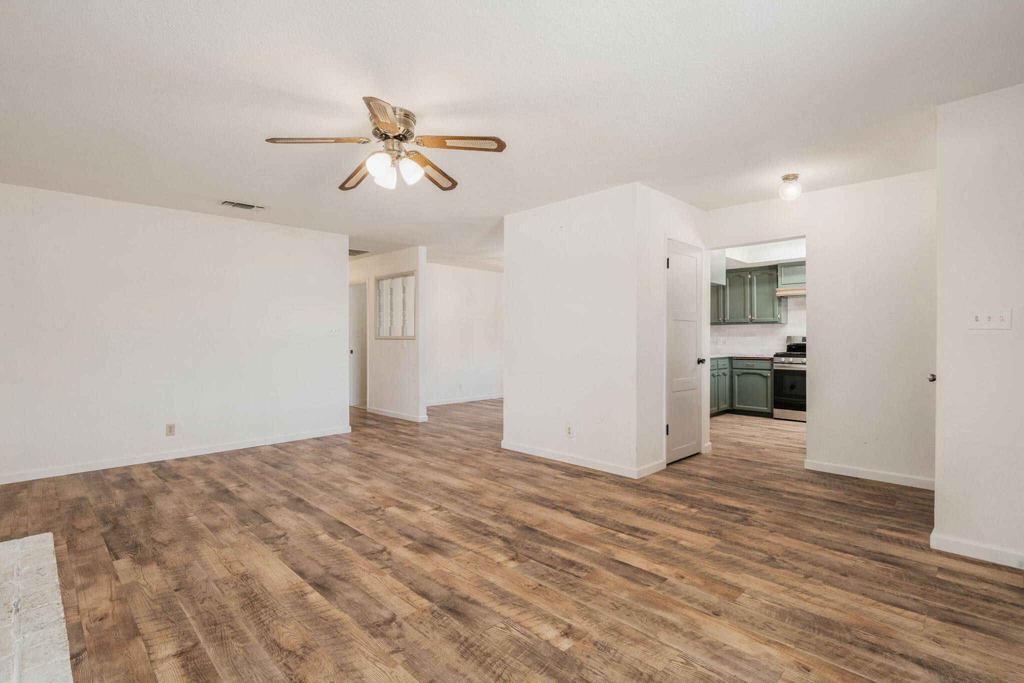 2212 Goldridge St, Selma, CA 93662