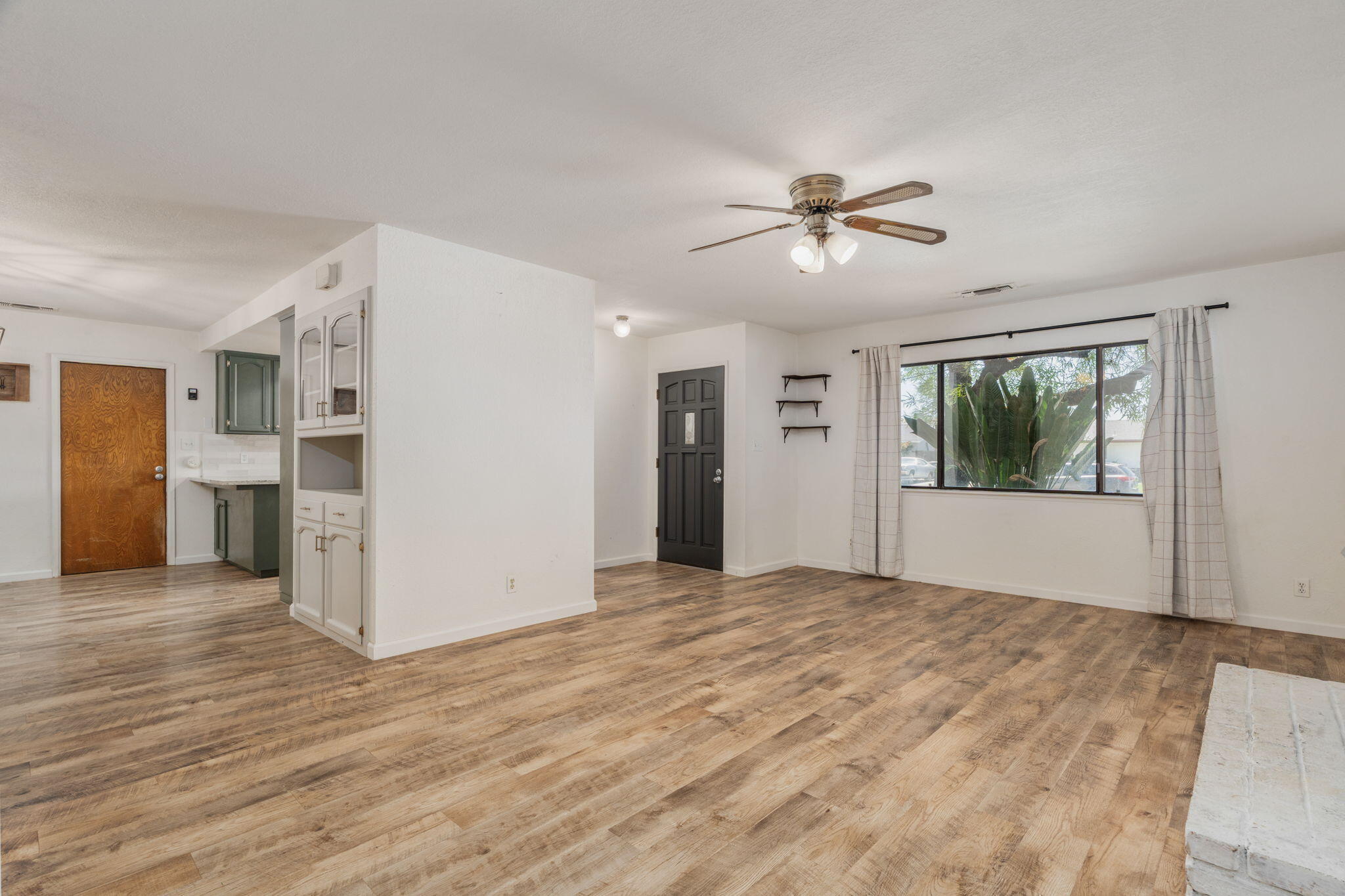 2212 Goldridge St, Selma, CA 93662