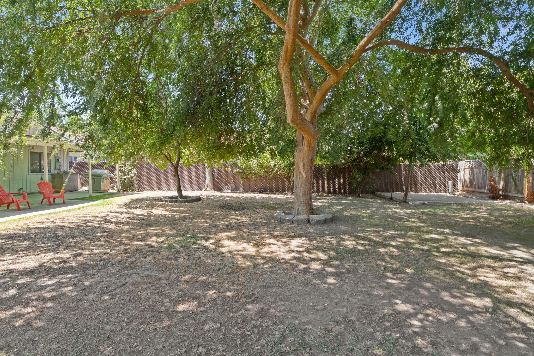 2212 Goldridge St, Selma, CA 93662