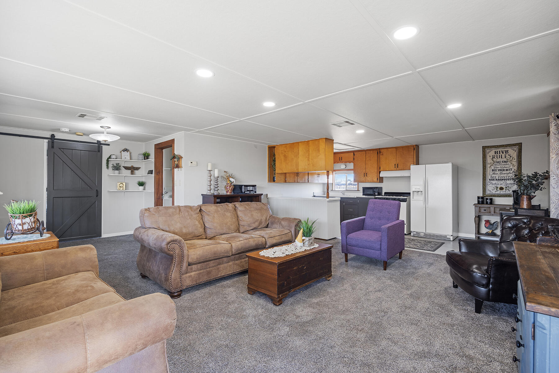 1240 E K Ave, Visalia, CA 93292