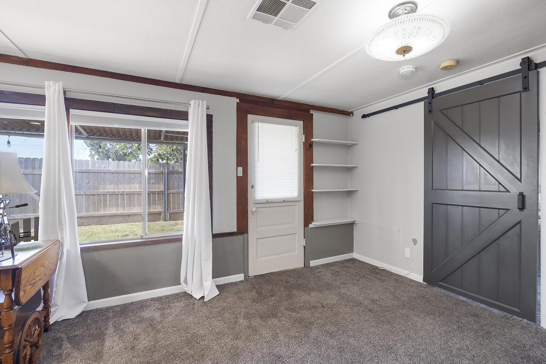 1240 E K Ave, Visalia, CA 93292