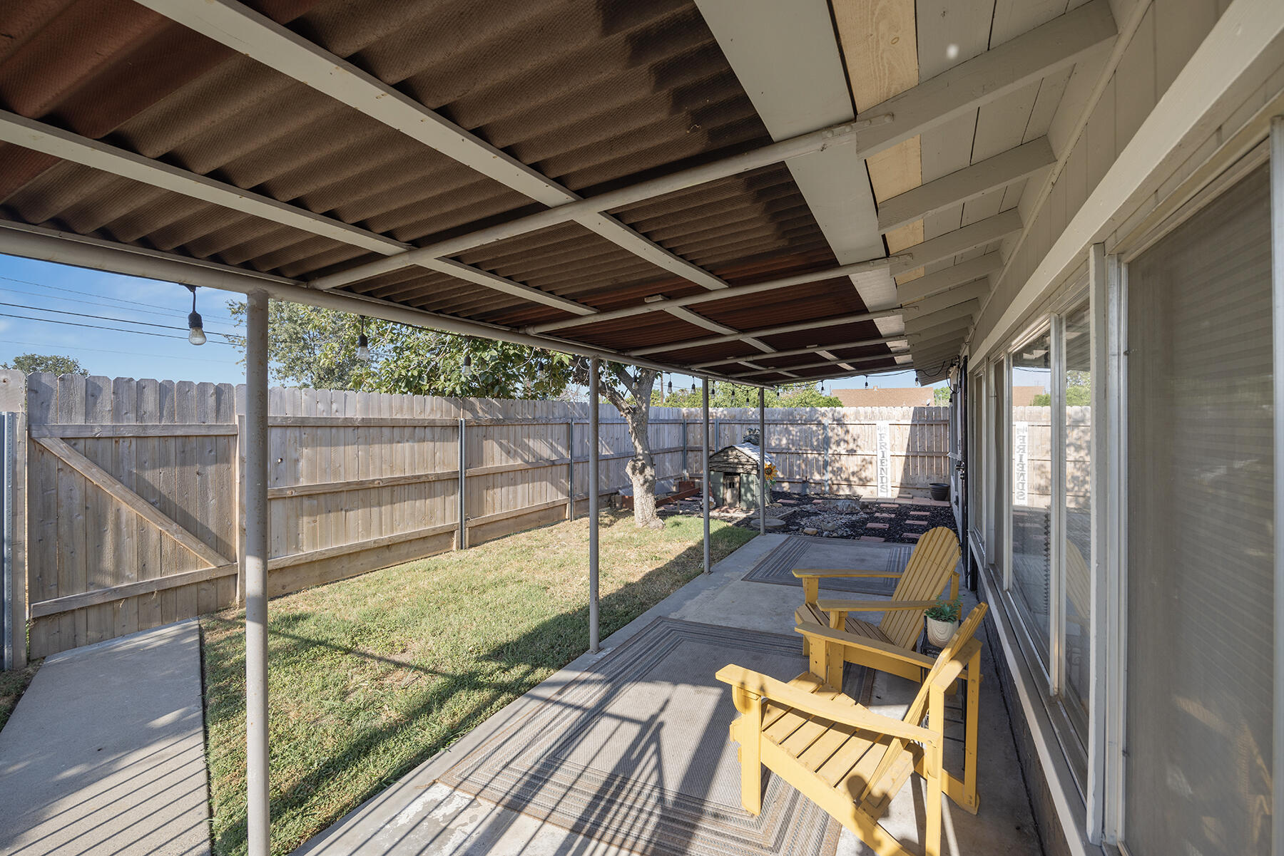 1240 E K Ave, Visalia, CA 93292