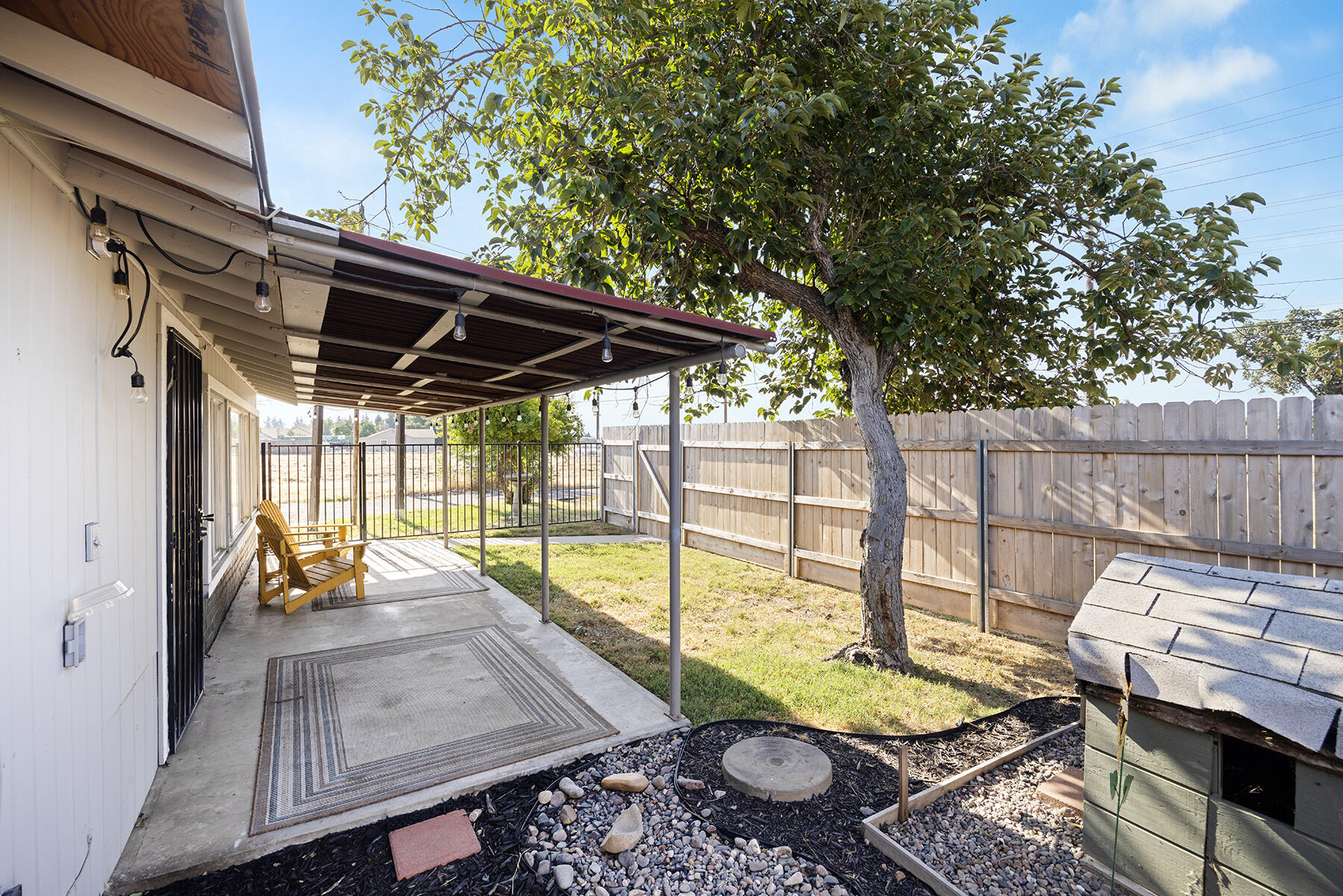 1240 E K Ave, Visalia, CA 93292