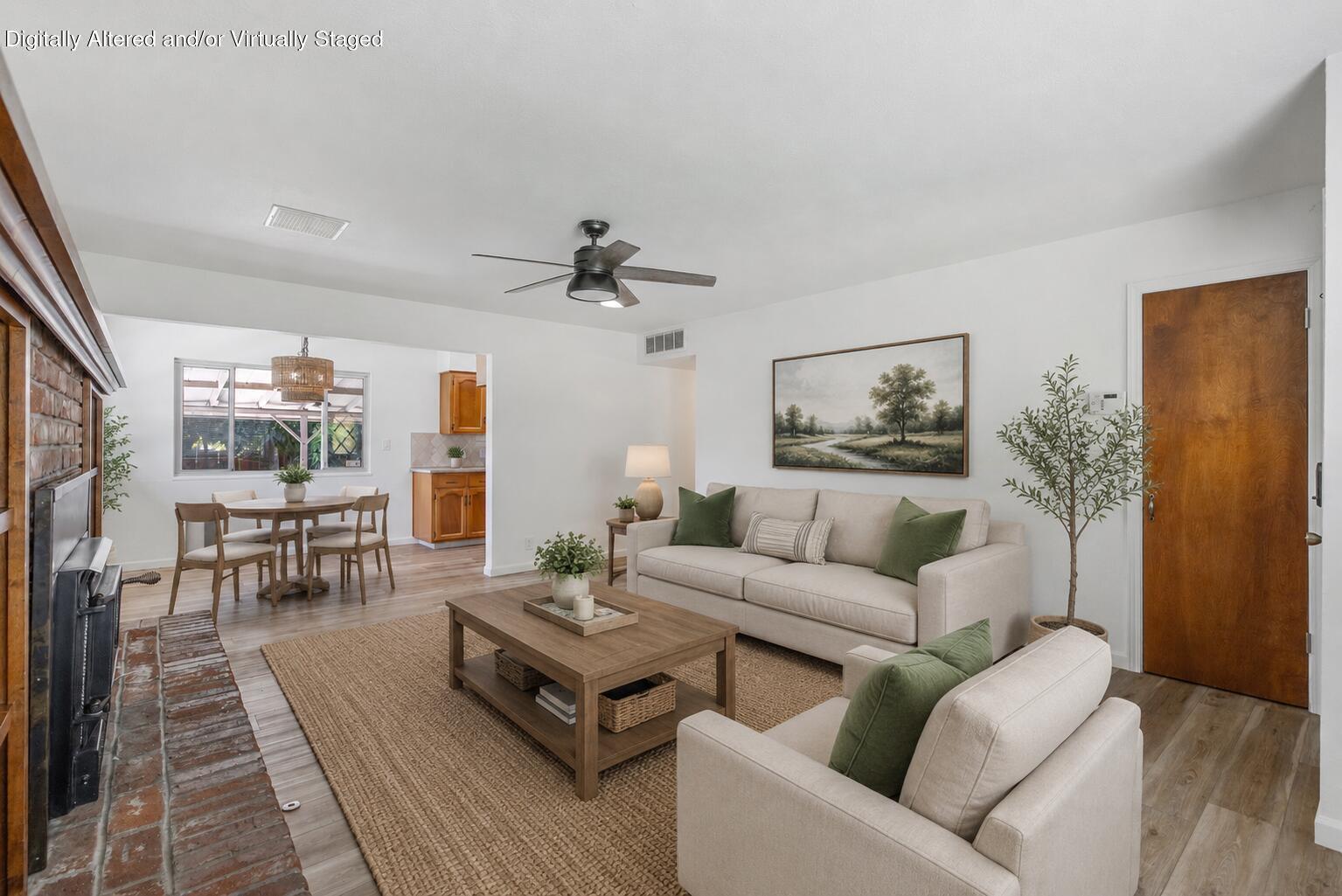 2423 S Locust St, Visalia, CA 93277