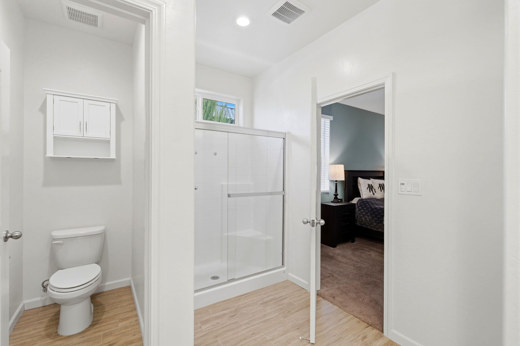 3111 Manchester St, Tulare, CA 93274