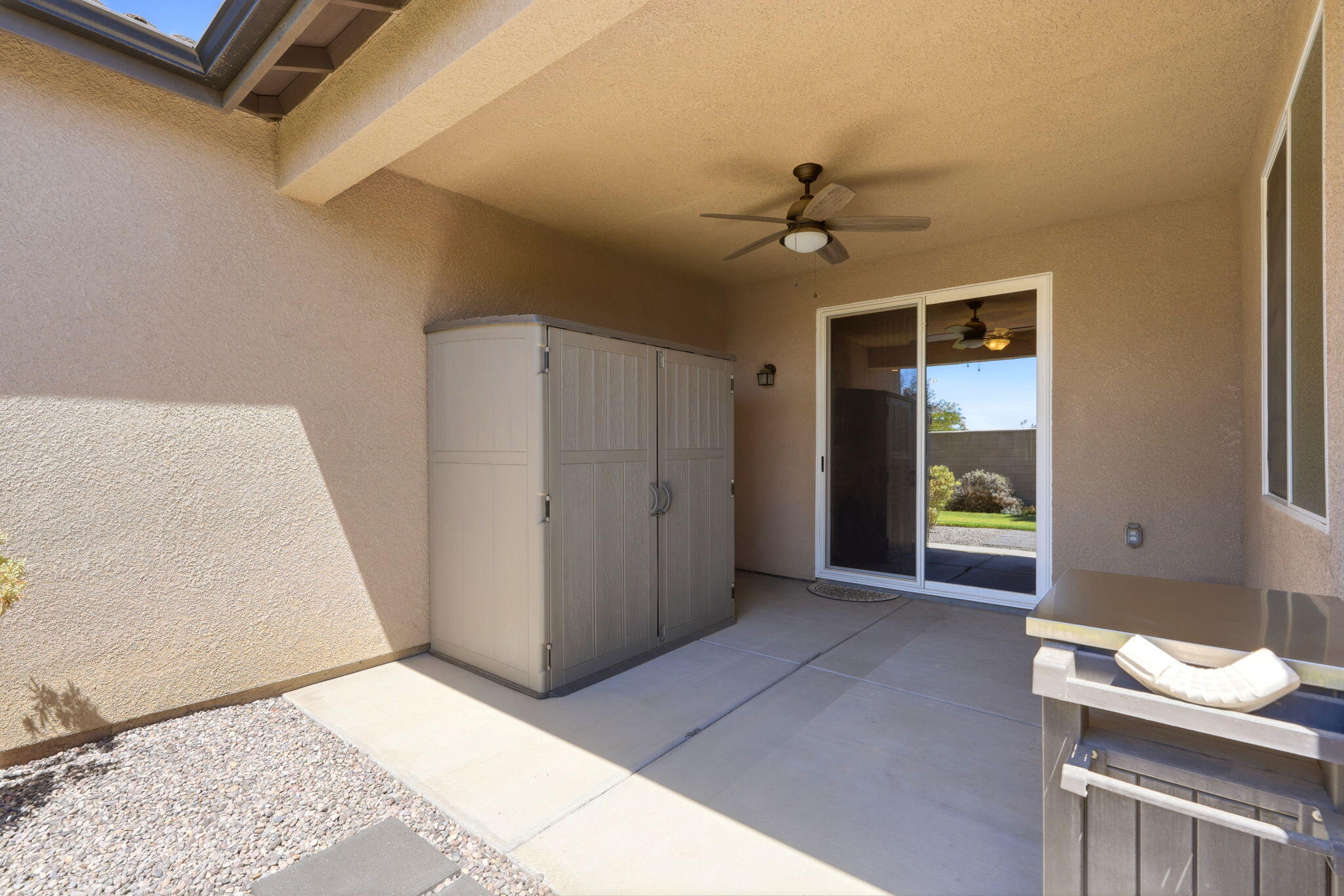 3111 Manchester St, Tulare, CA 93274