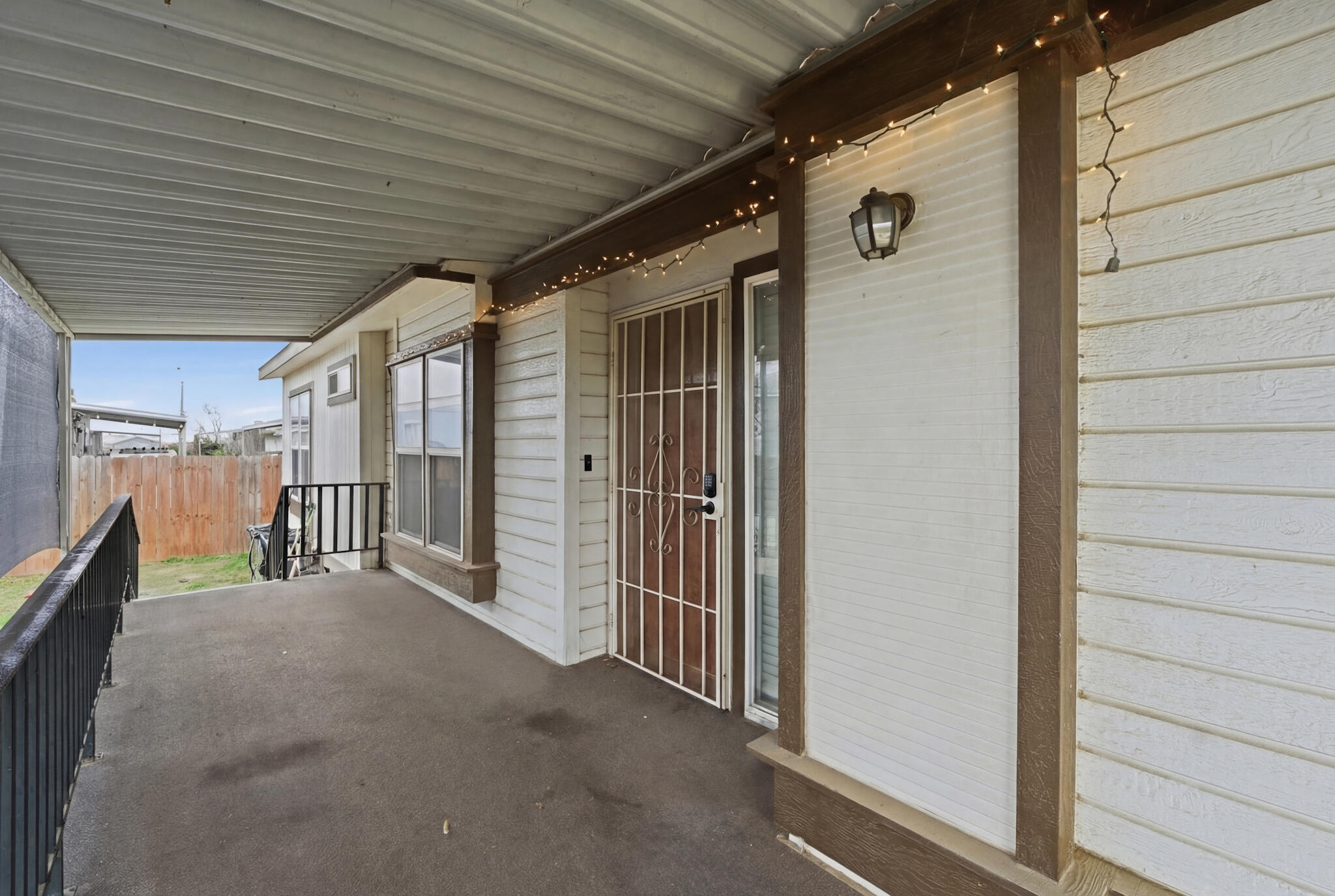 900 E Rankin Ave #121, Tulare, CA 93274