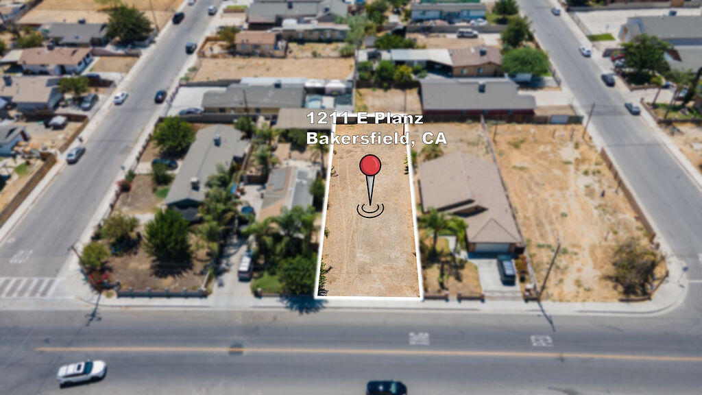 1211 E Planz Rd, Bakersfield, CA 93307