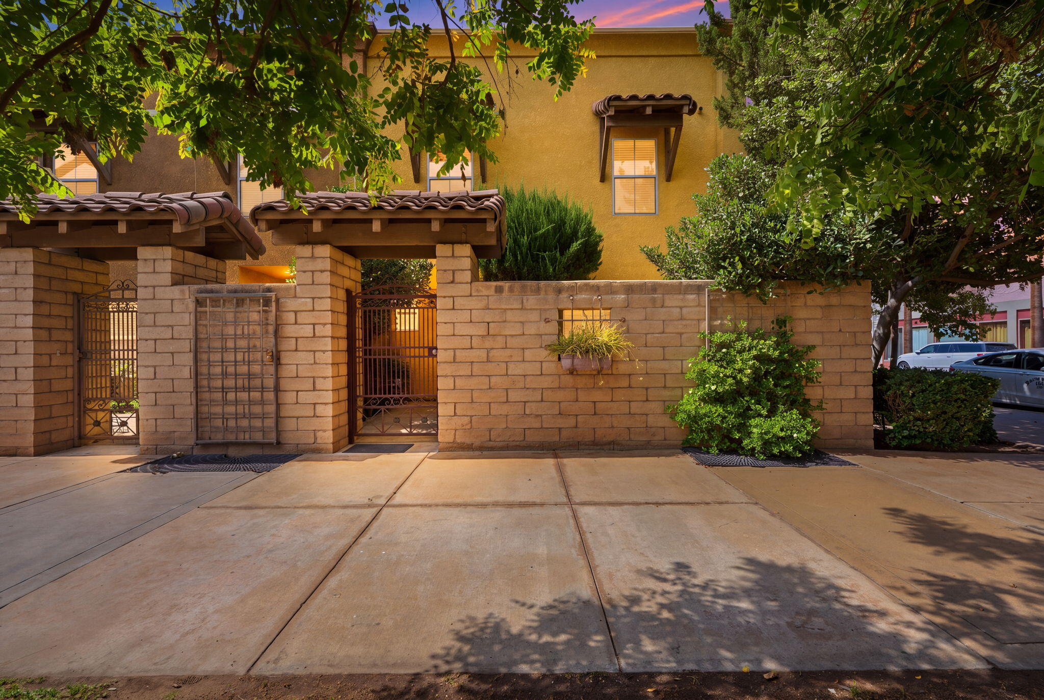 201 N Sweetbriar Ave, Lindsay, CA 93247