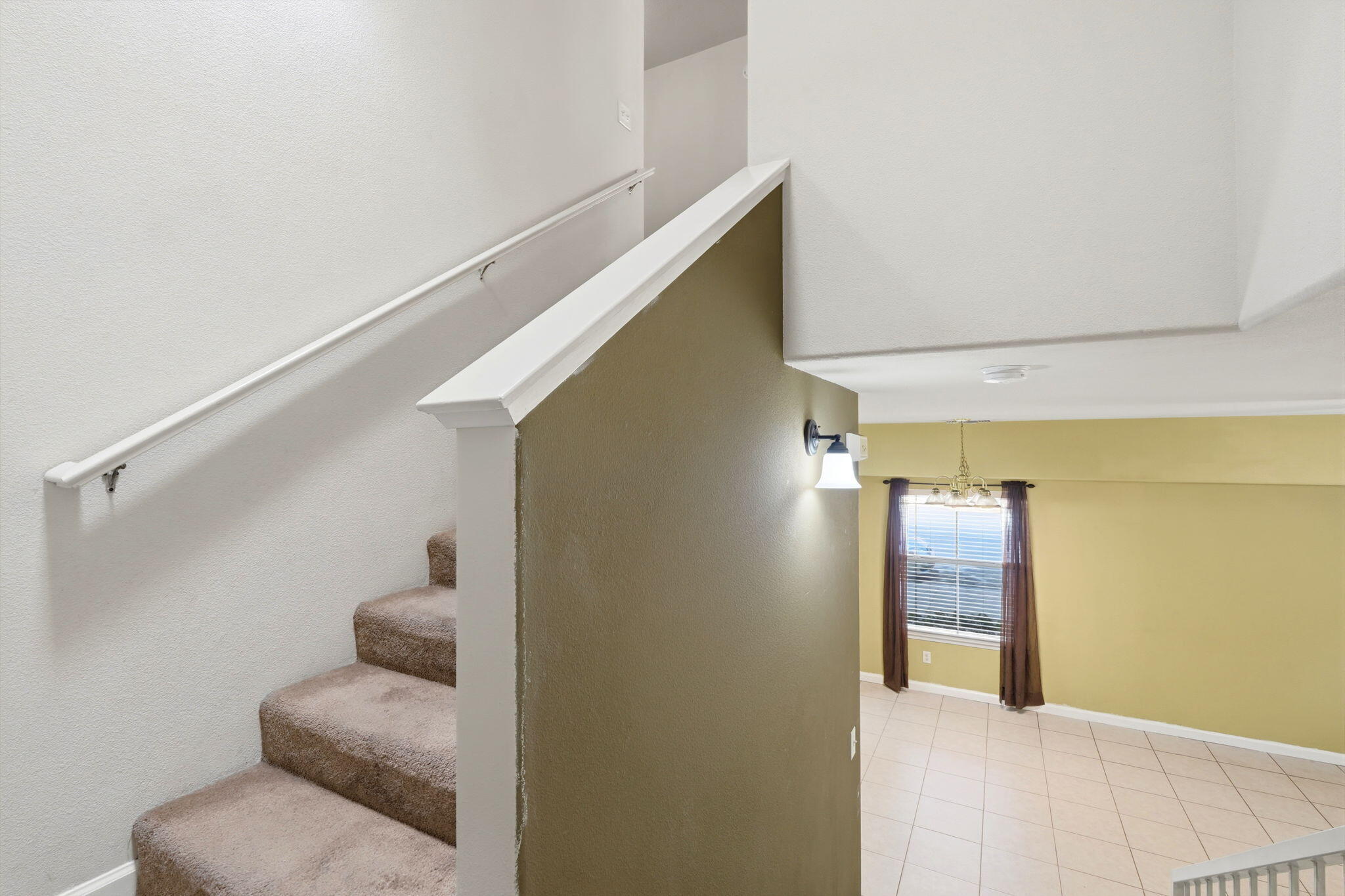 201 N Sweetbriar Ave, Lindsay, CA 93247