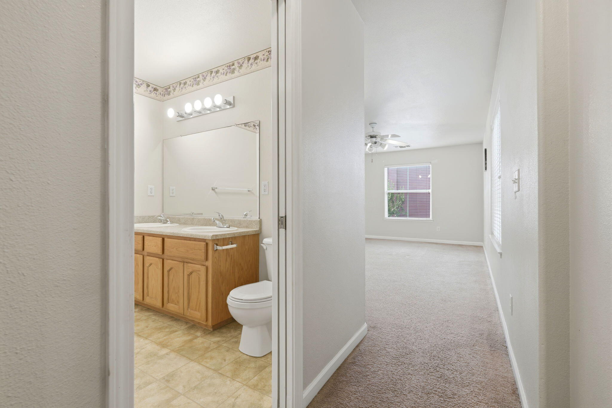 201 N Sweetbriar Ave, Lindsay, CA 93247